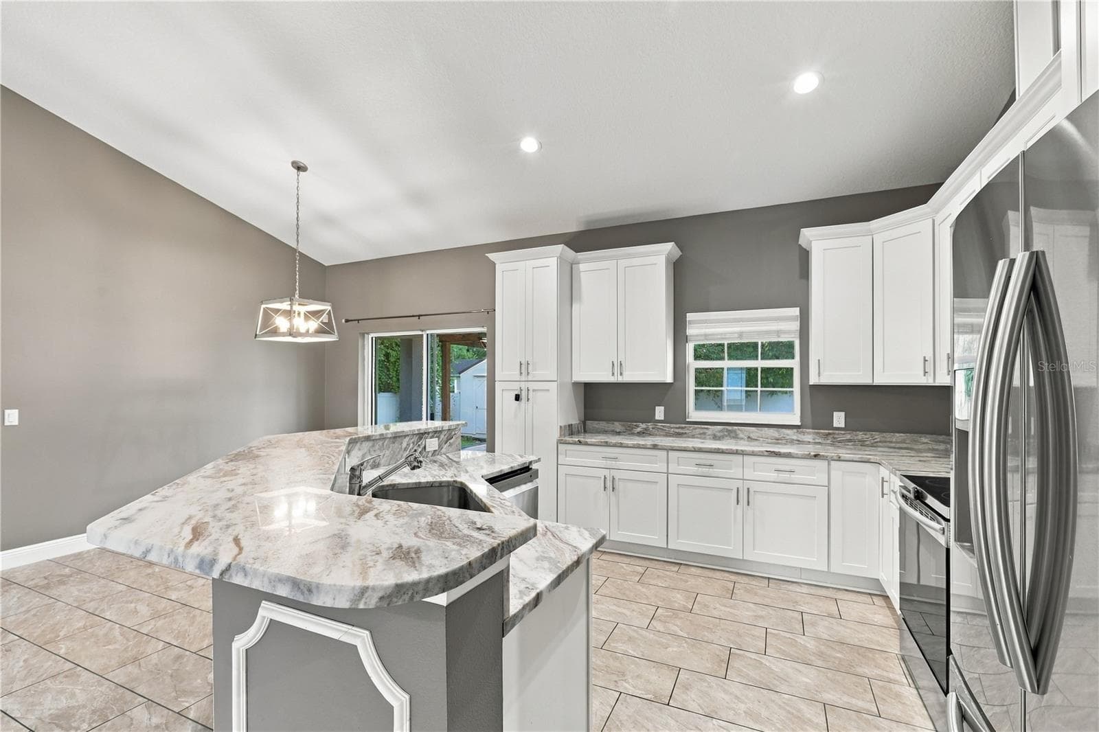 Single Family Residence at 645 MARION OAKS TRL, OCALA, photo 14 of 56