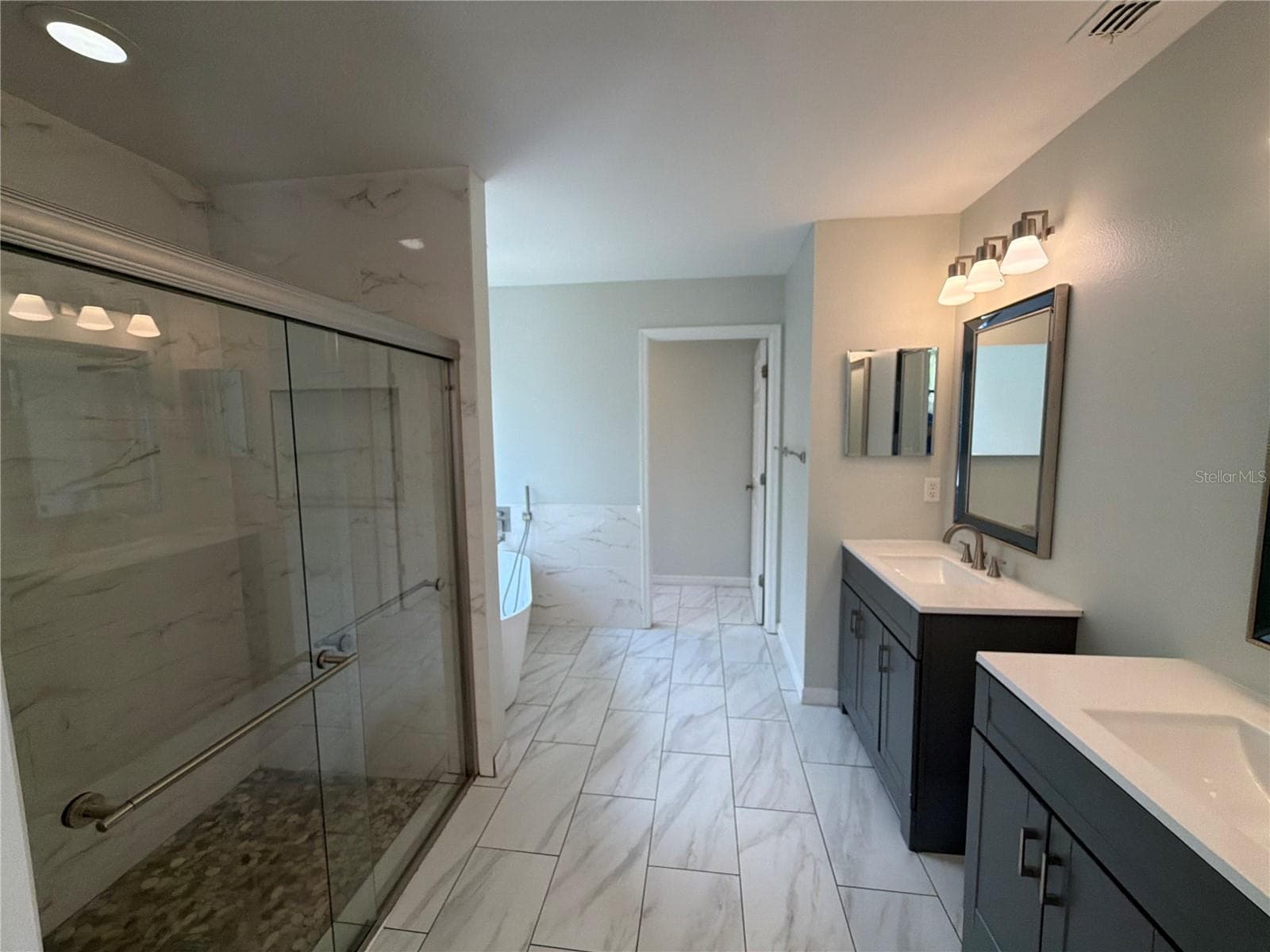 Single Family Residence at 2772 RIVER RIDGE DR, ORLANDO, photo 13 of 34