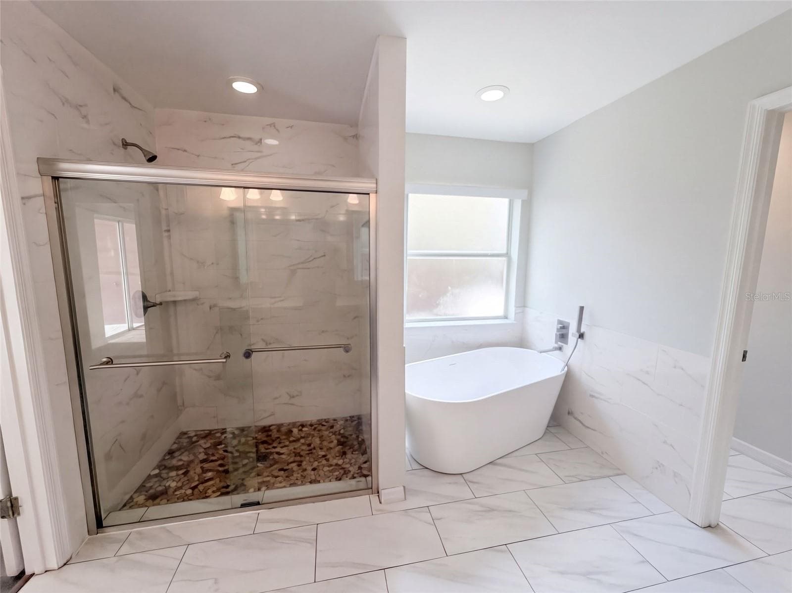 Single Family Residence at 2772 RIVER RIDGE DR, ORLANDO, photo 16 of 34