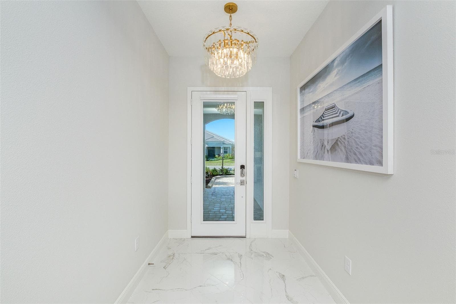 Entry - 11165 HOGAN CIR, ENGLEWOOD