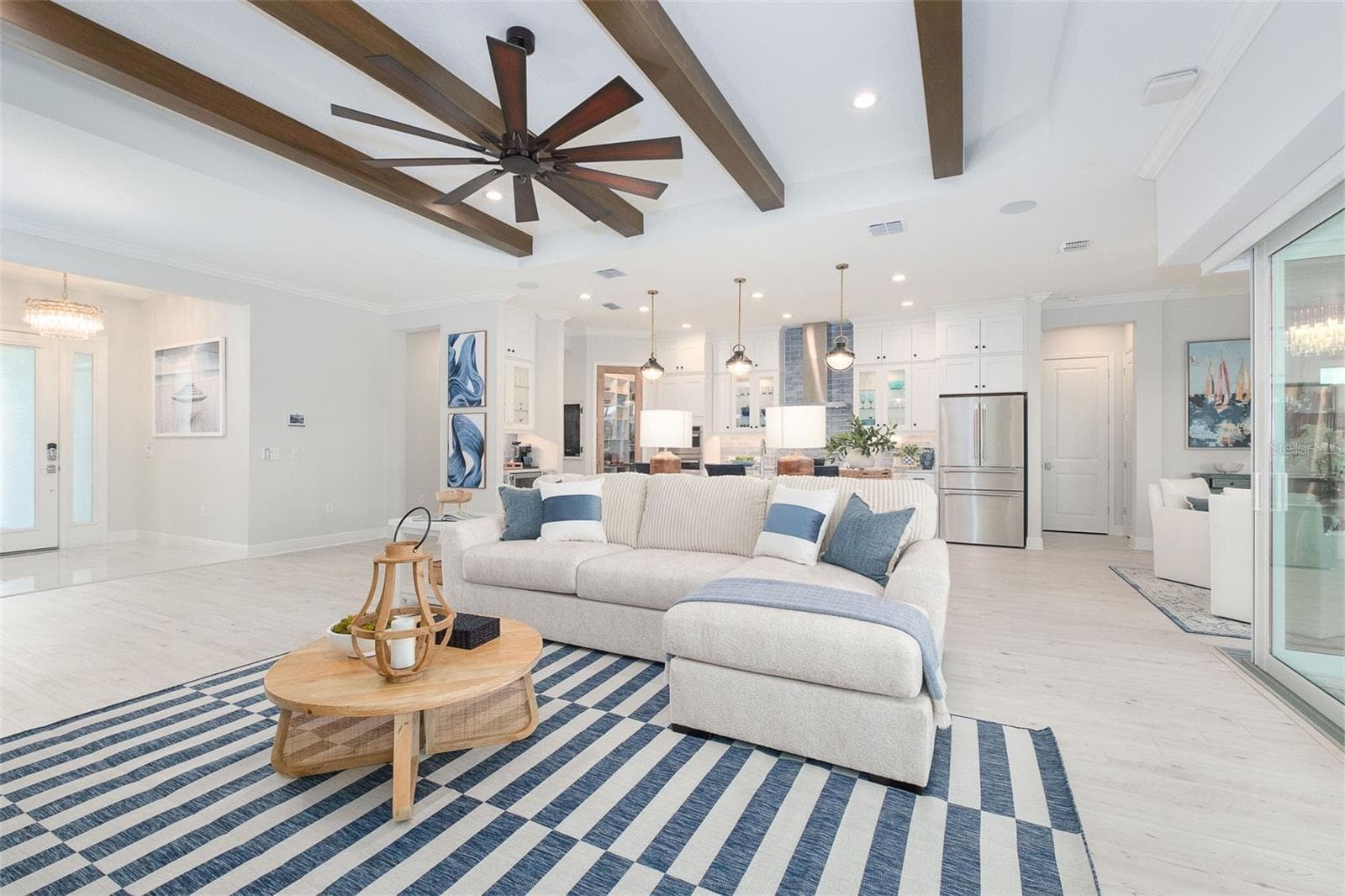 Living Room - 11165 HOGAN CIR, ENGLEWOOD