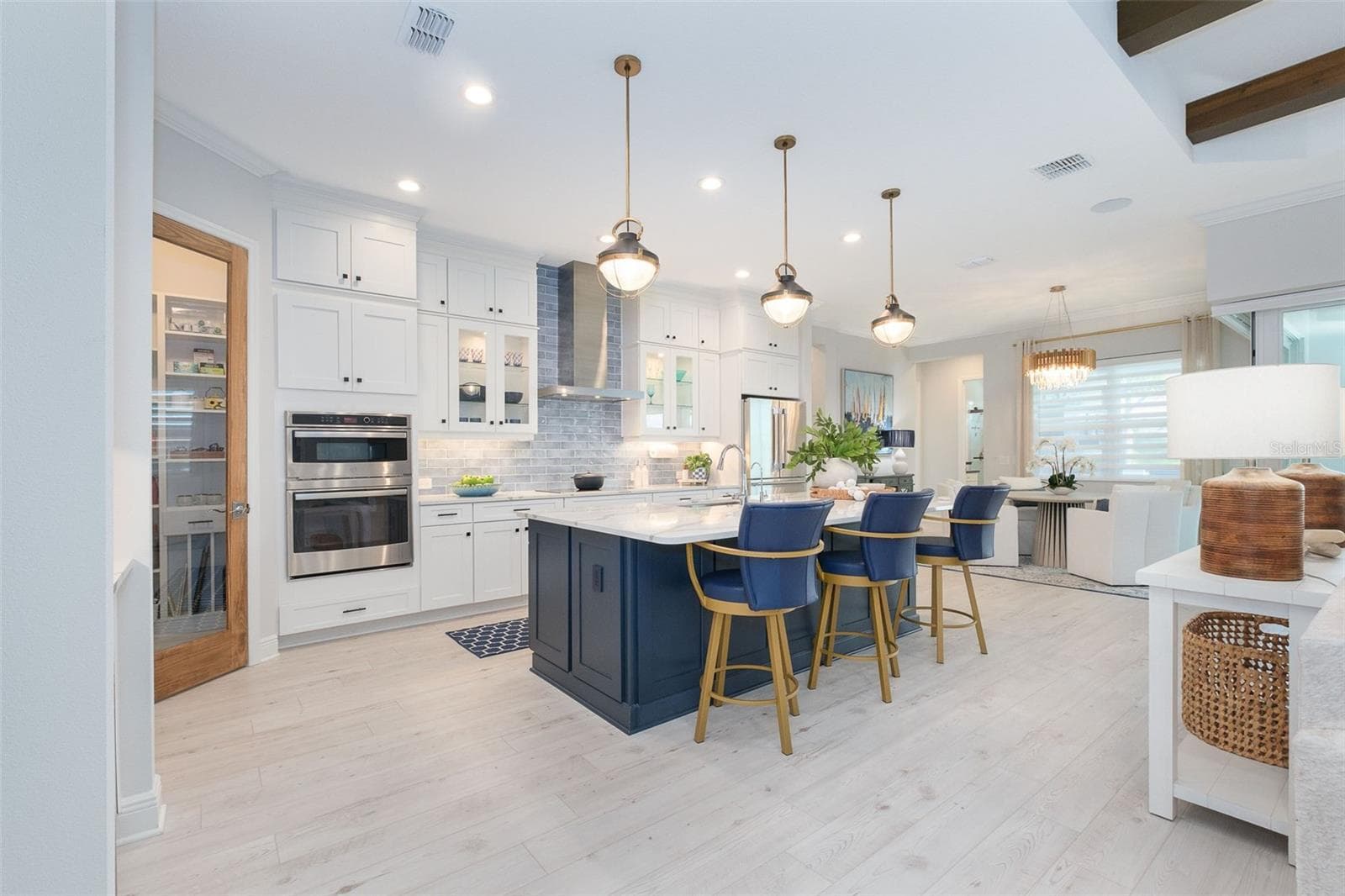 Kitchen - 11165 HOGAN CIR, ENGLEWOOD