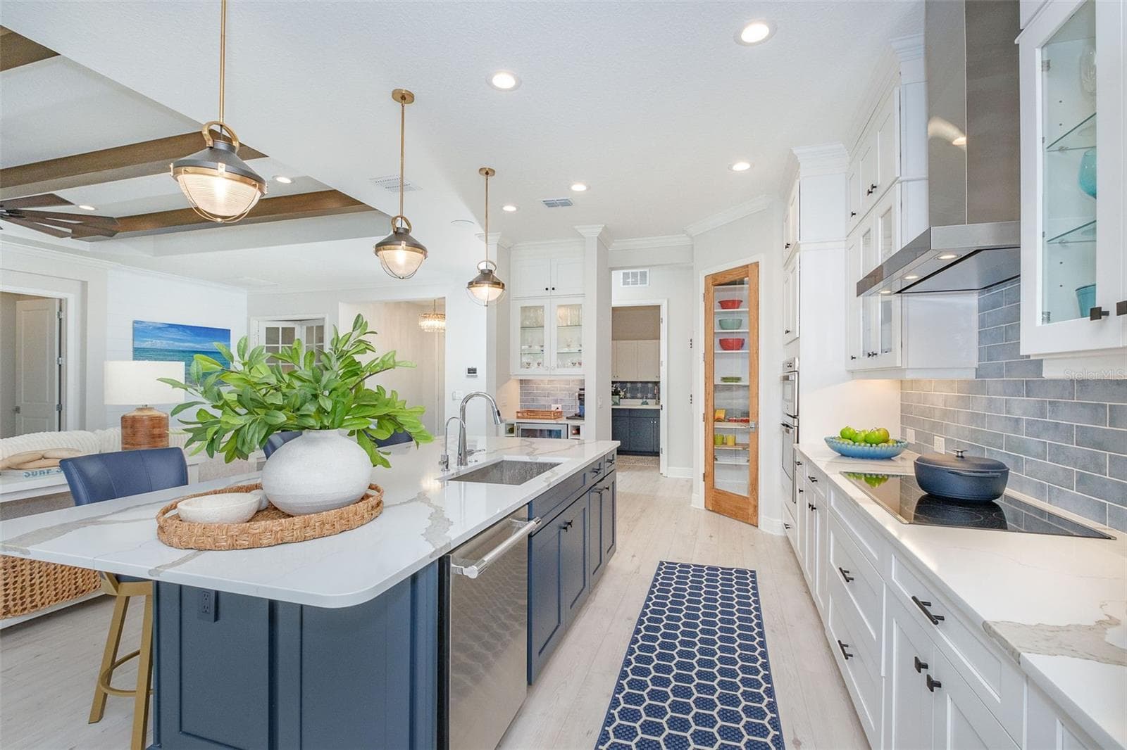 Kitchen - 11165 HOGAN CIR, ENGLEWOOD
