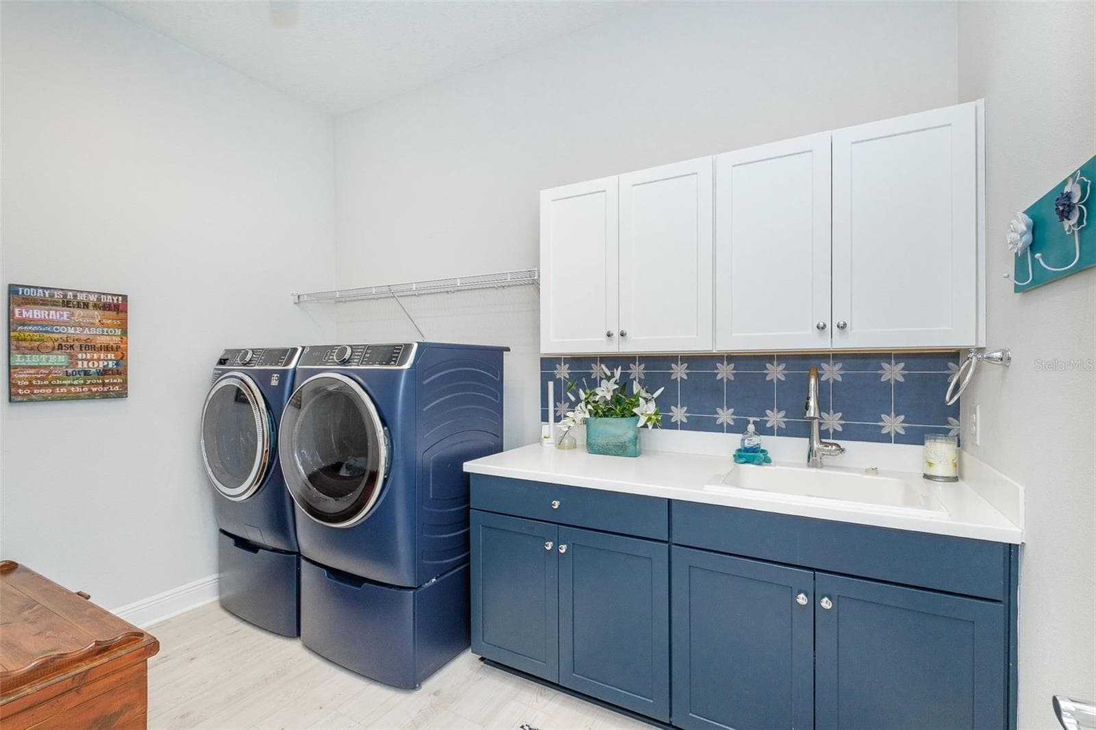 Laundry - 11165 HOGAN CIR, ENGLEWOOD