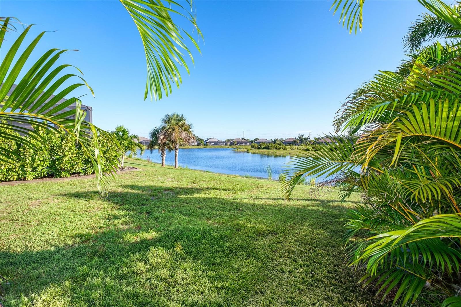 Side Yard View - 11165 HOGAN CIR, ENGLEWOOD