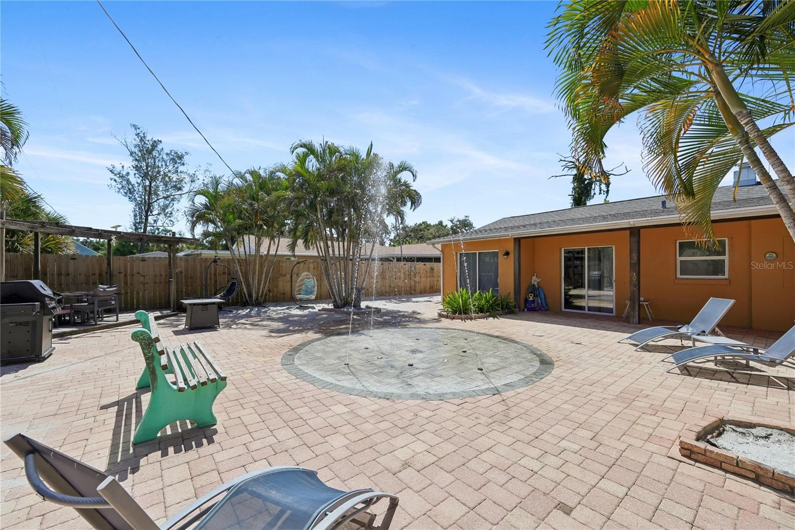 Single Family Residence at 8479 PINEWOOD RD, SARASOTA, photo 2 of 28