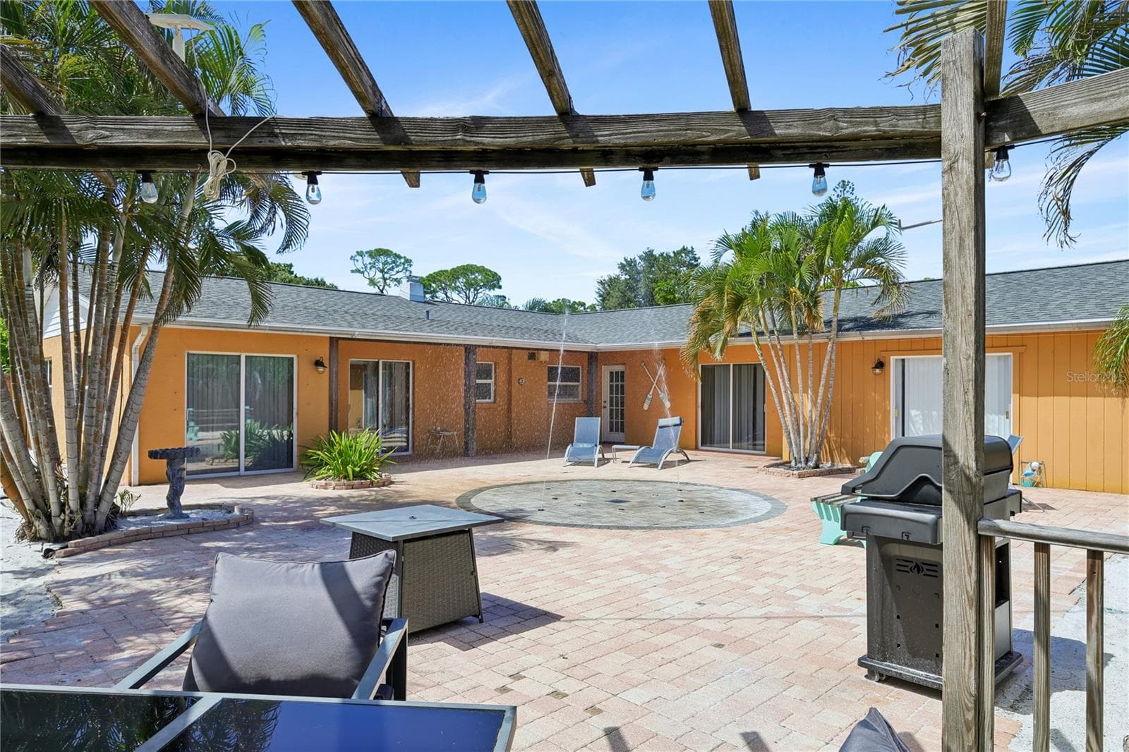 Single Family Residence at 8479 PINEWOOD RD, SARASOTA, photo 3 of 28