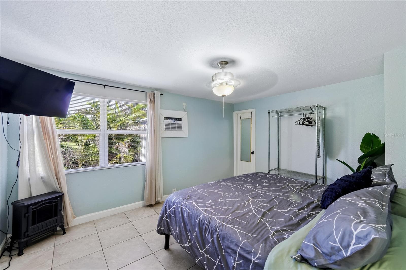 Single Family Residence at 8479 PINEWOOD RD, SARASOTA, photo 15 of 28