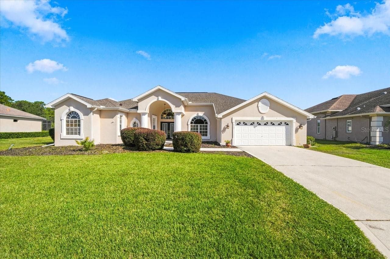 Single Family Residence at 8405 MAYBELLE DR, WEEKI WACHEE, photo 9 of 66