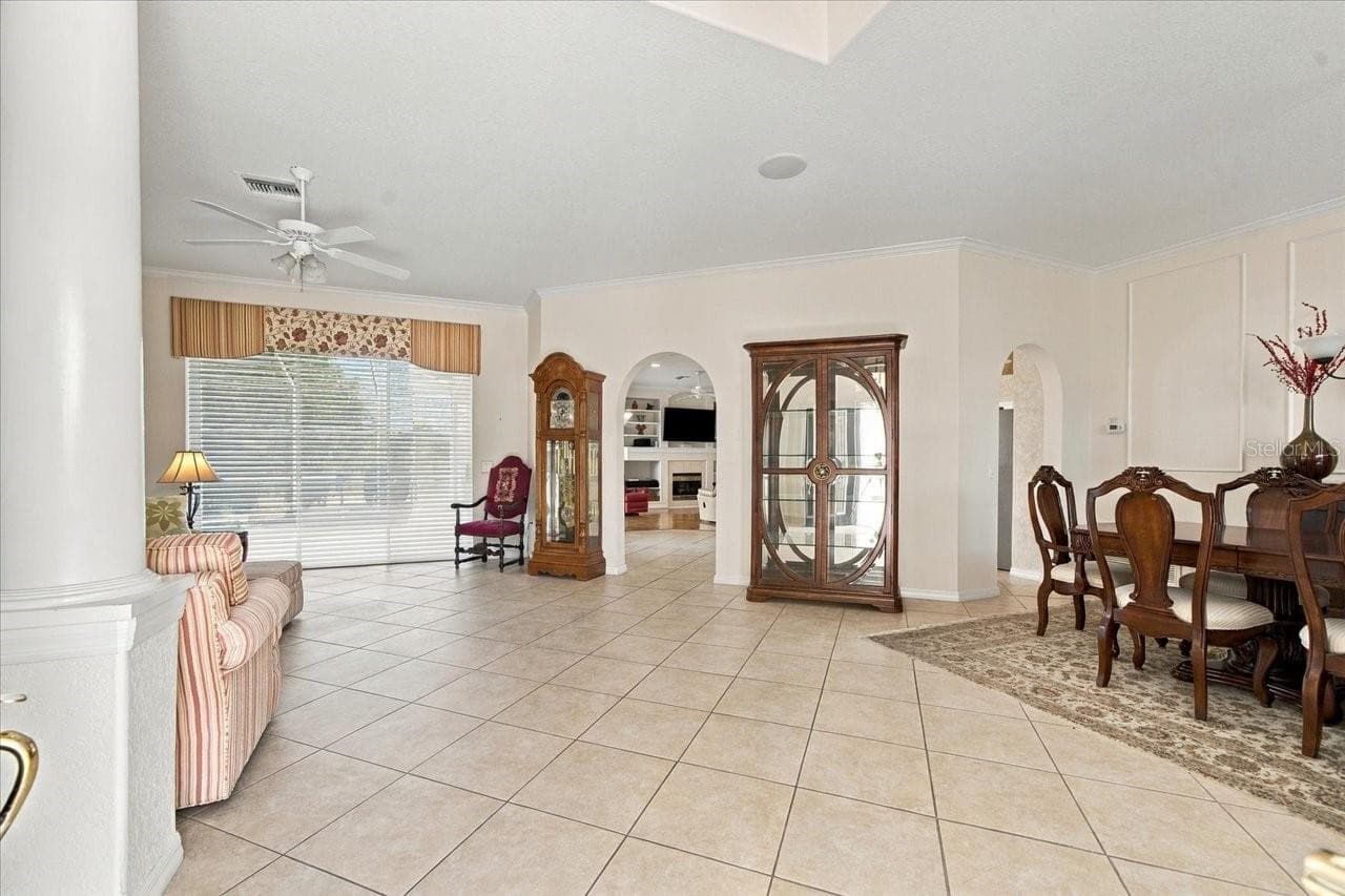 Single Family Residence at 8405 MAYBELLE DR, WEEKI WACHEE, photo 10 of 66