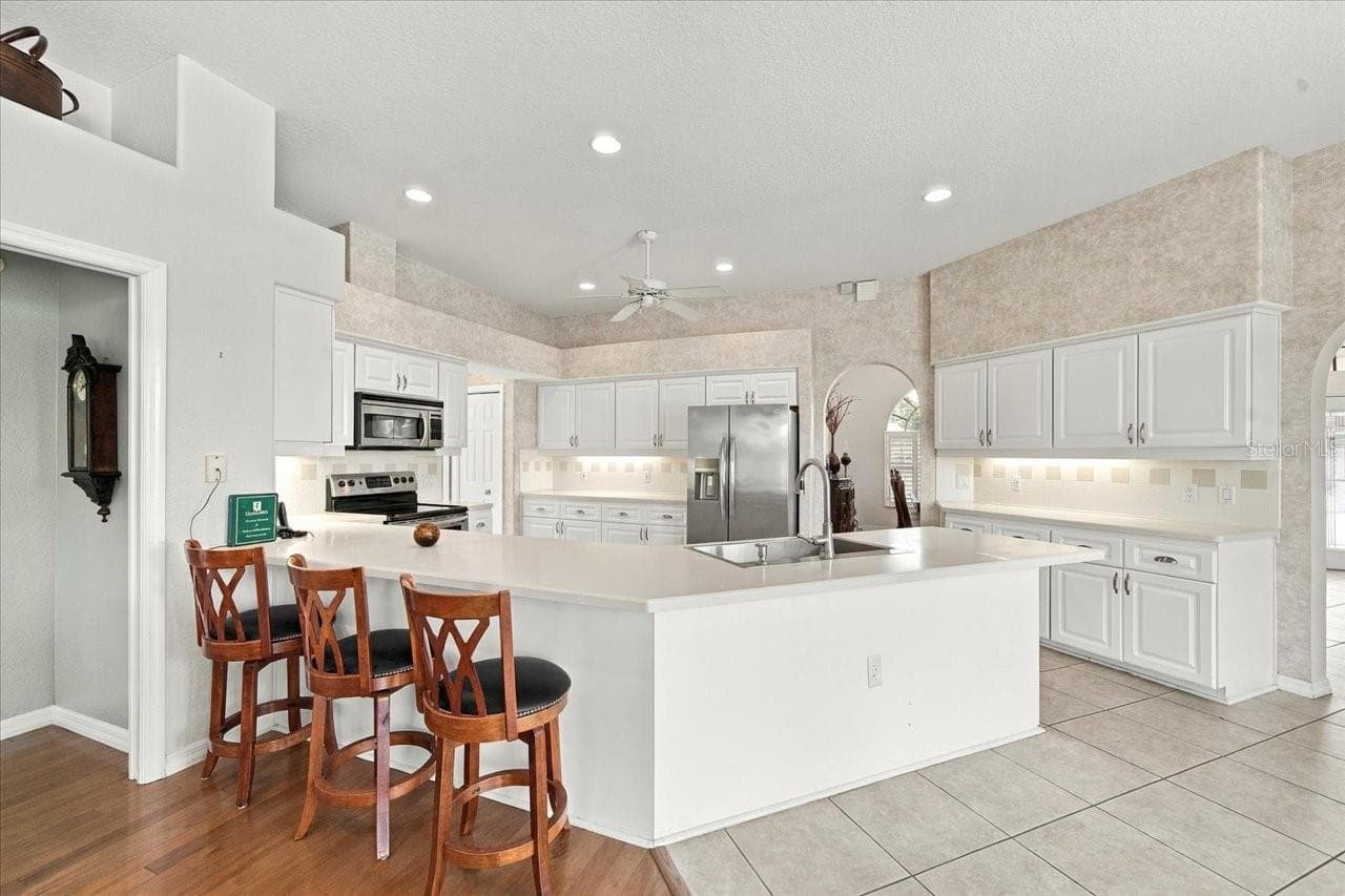 Single Family Residence at 8405 MAYBELLE DR, WEEKI WACHEE, photo 18 of 66