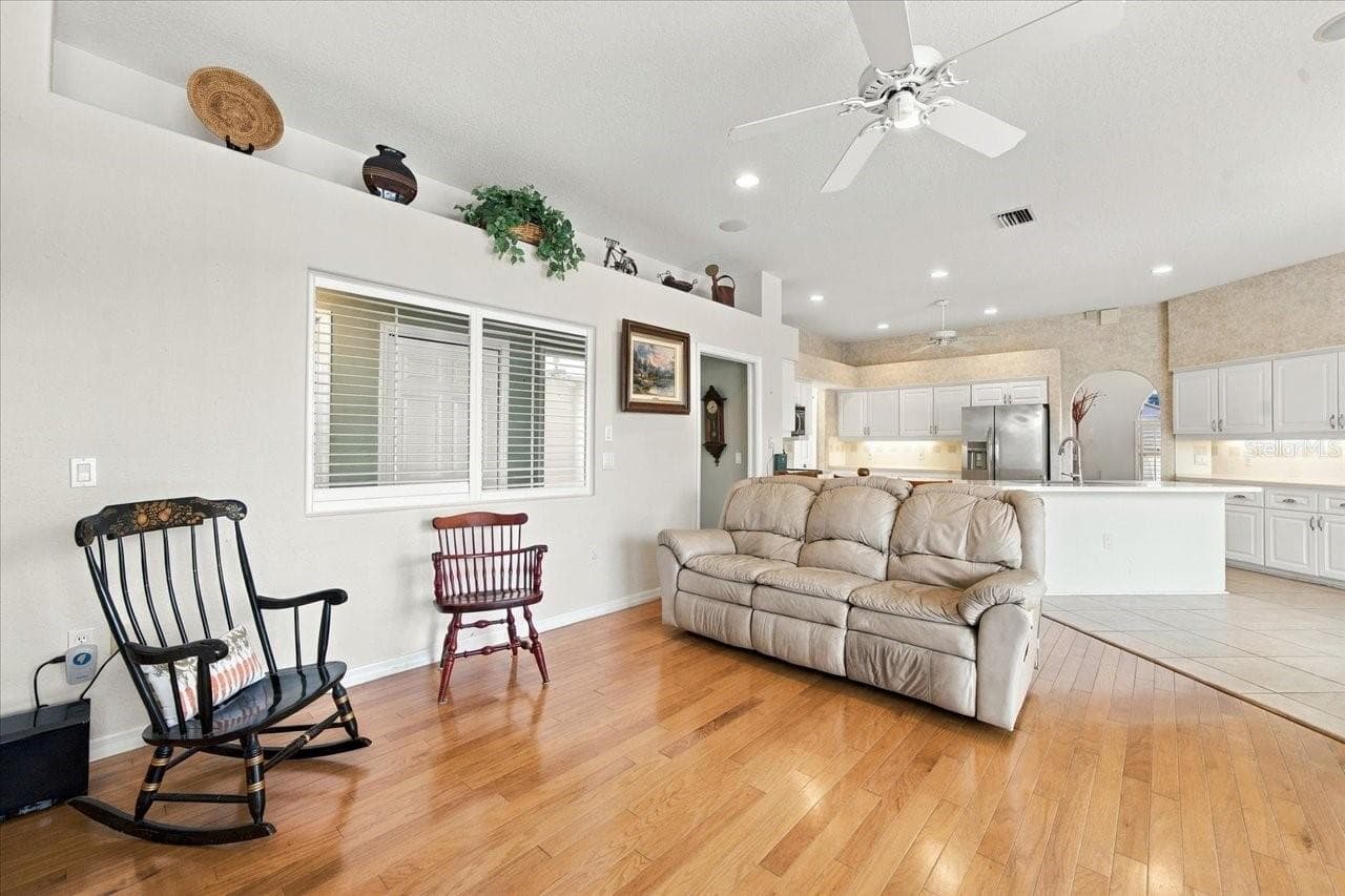 Single Family Residence at 8405 MAYBELLE DR, WEEKI WACHEE, photo 31 of 66