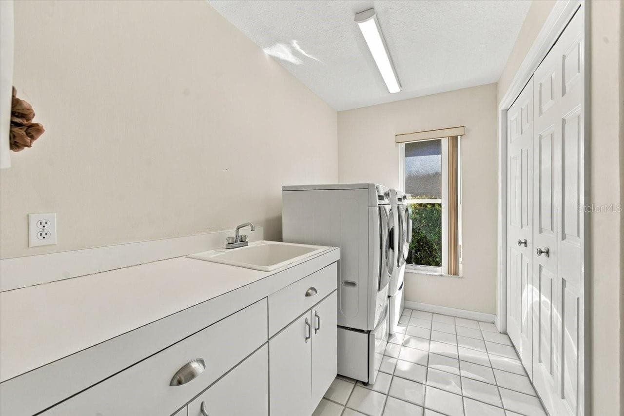 Single Family Residence at 8405 MAYBELLE DR, WEEKI WACHEE, photo 48 of 66
