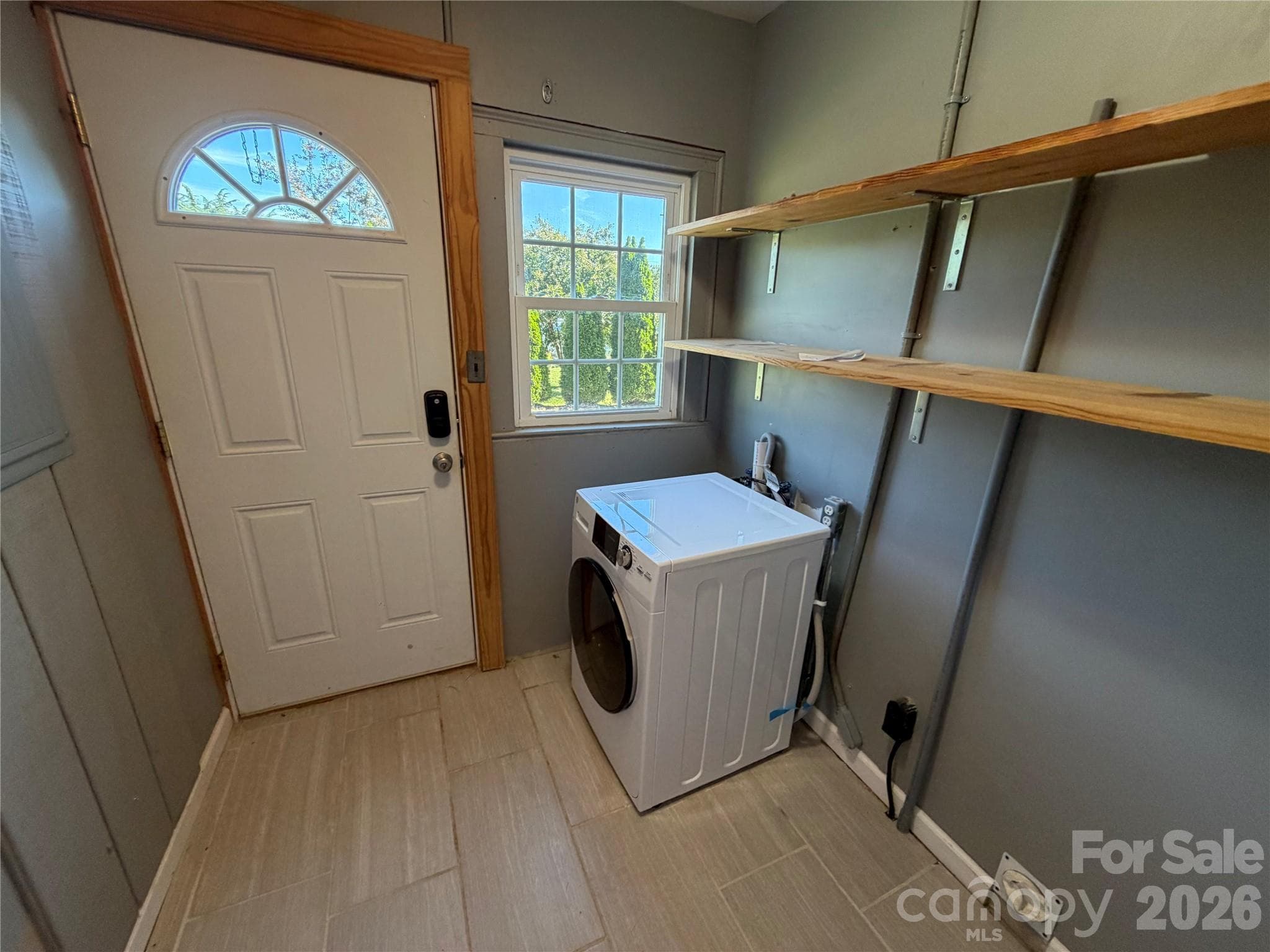 Laundry/Mud room - 405 Jug Wilson Street, Morganton
