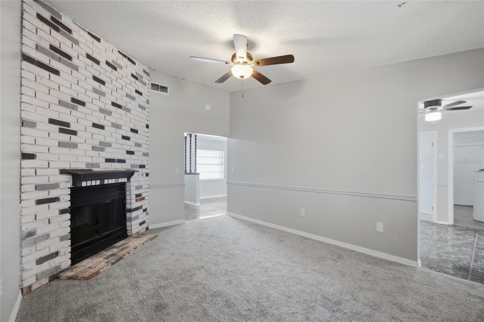 Single Family Residence at 721 GREENLEAF LN, LAKE WALES, photo 8 of 20