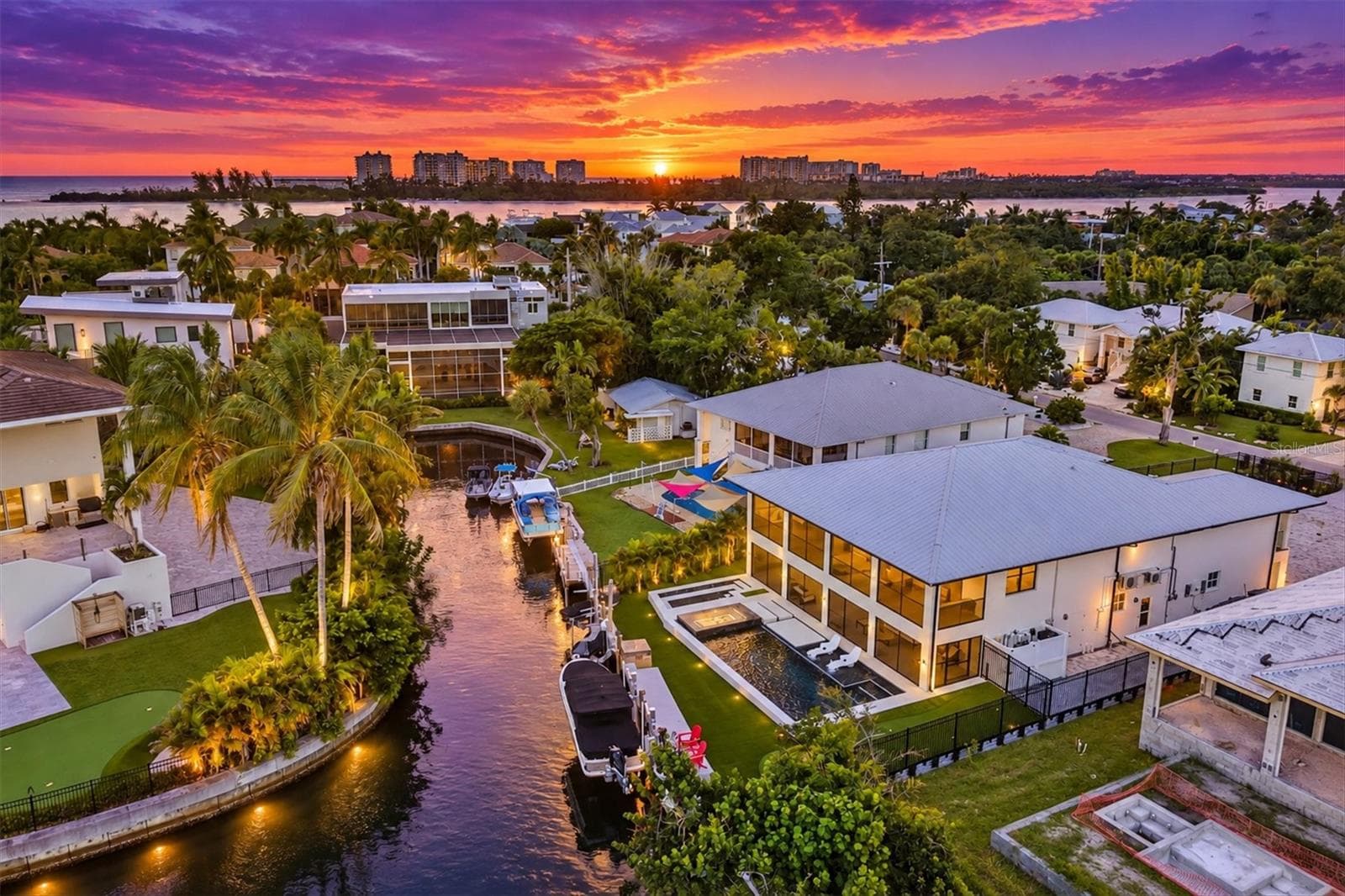 Single Family Residence at 3920 ROBERTS POINT RD, SARASOTA, photo 11 of 79