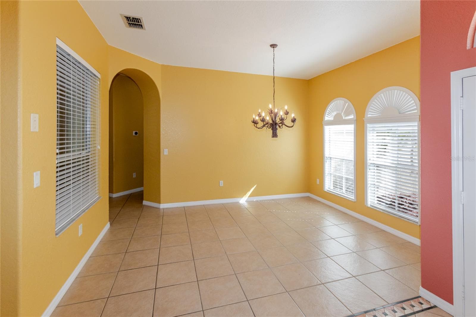 Single Family Residence at 3427 MISTY VIEW DR, SPRING HILL, photo 16 of 67