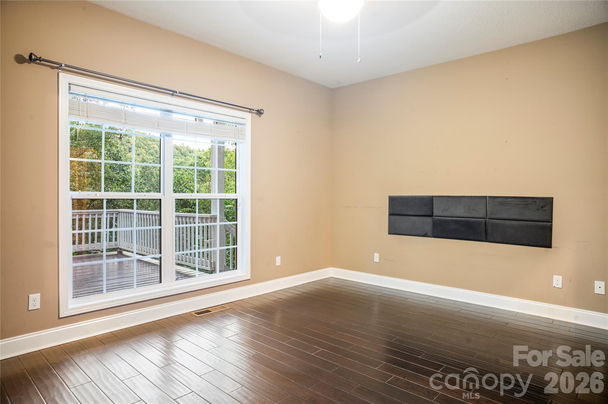 Single Family Residence at 265 Raven Top Drive, Penrose, photo 21 of 42