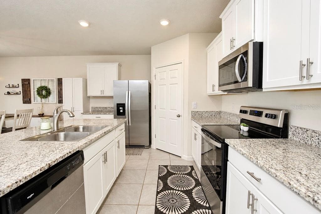 Single Family Residence at 846 REMINGTON GREEN SE DR, PALM BAY, photo 8 of 45