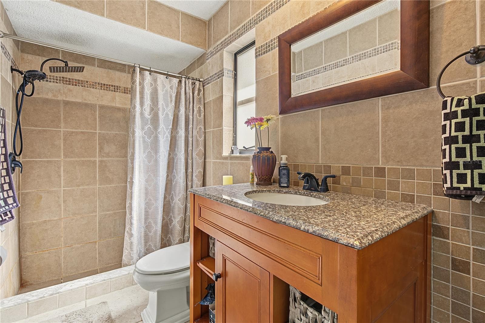 Single Family Residence at 210 LEAFWOOD RD, TARPON SPRINGS, photo 21 of 42