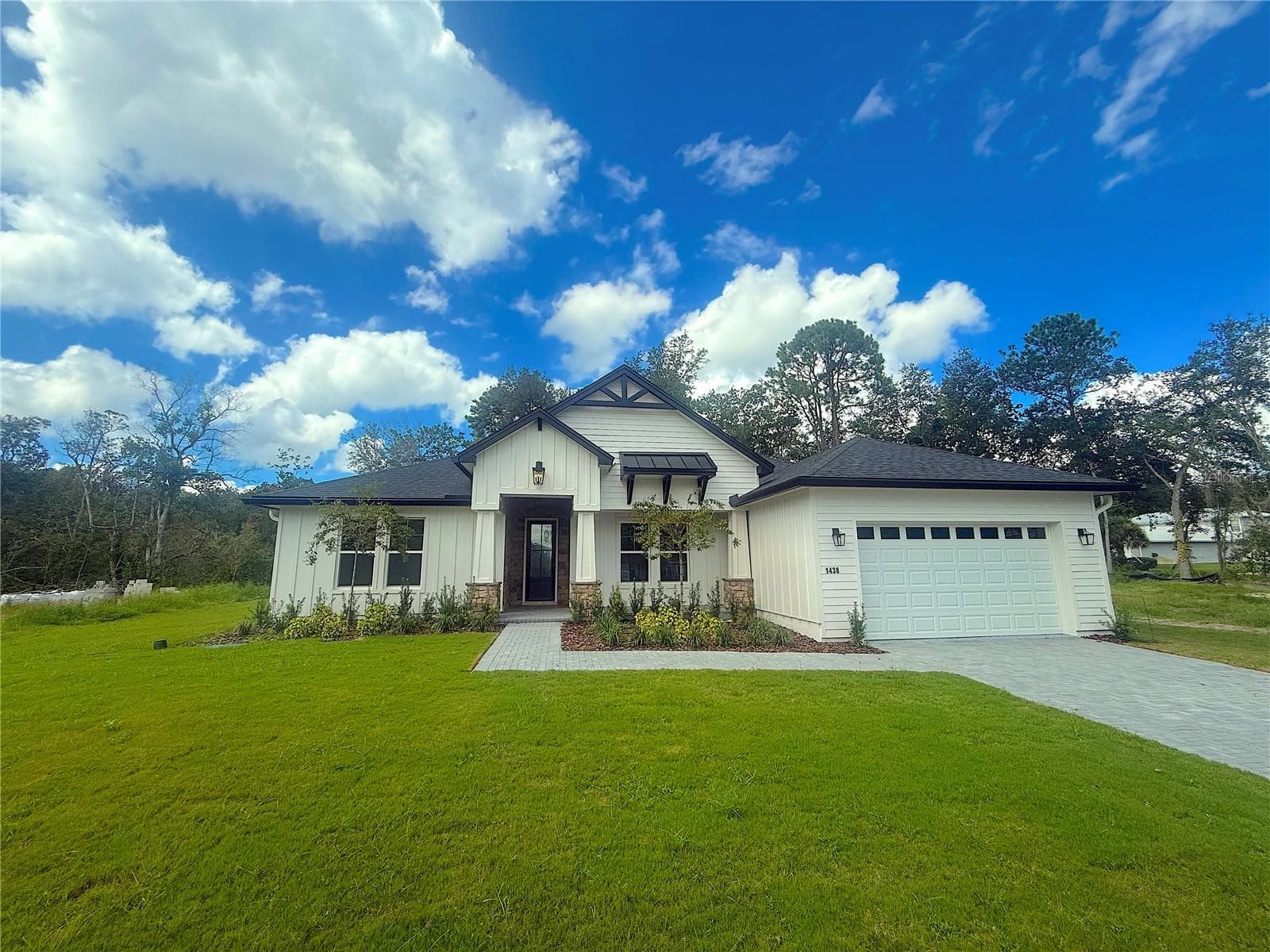 1438 BALMY BEACH DR