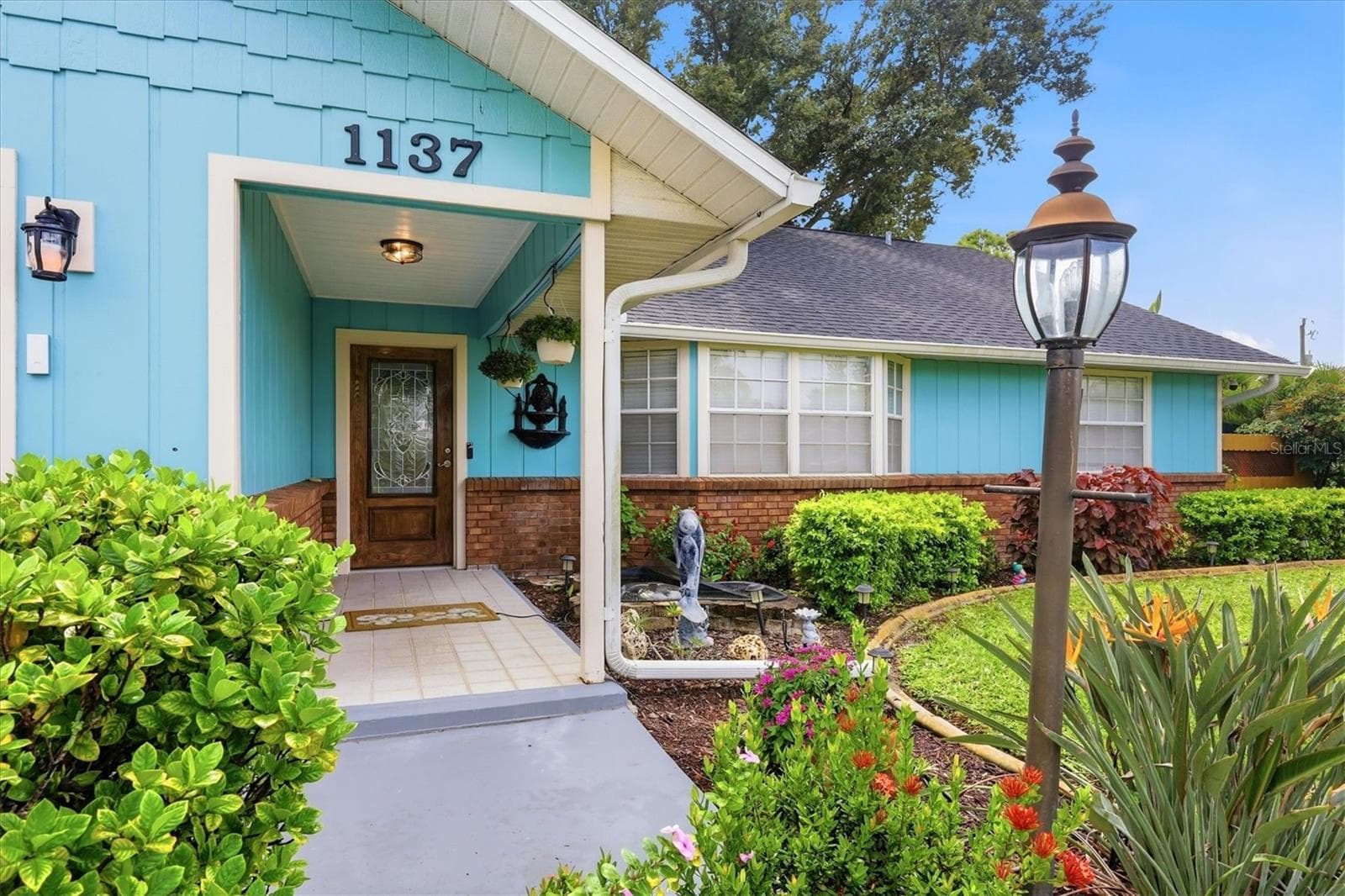 1137 PONDEROSA RD
