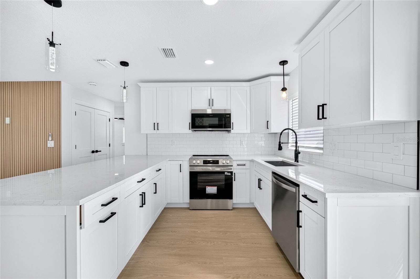 Single Family Residence at 6029 71ST ST N, ST PETERSBURG, photo 18 of 54