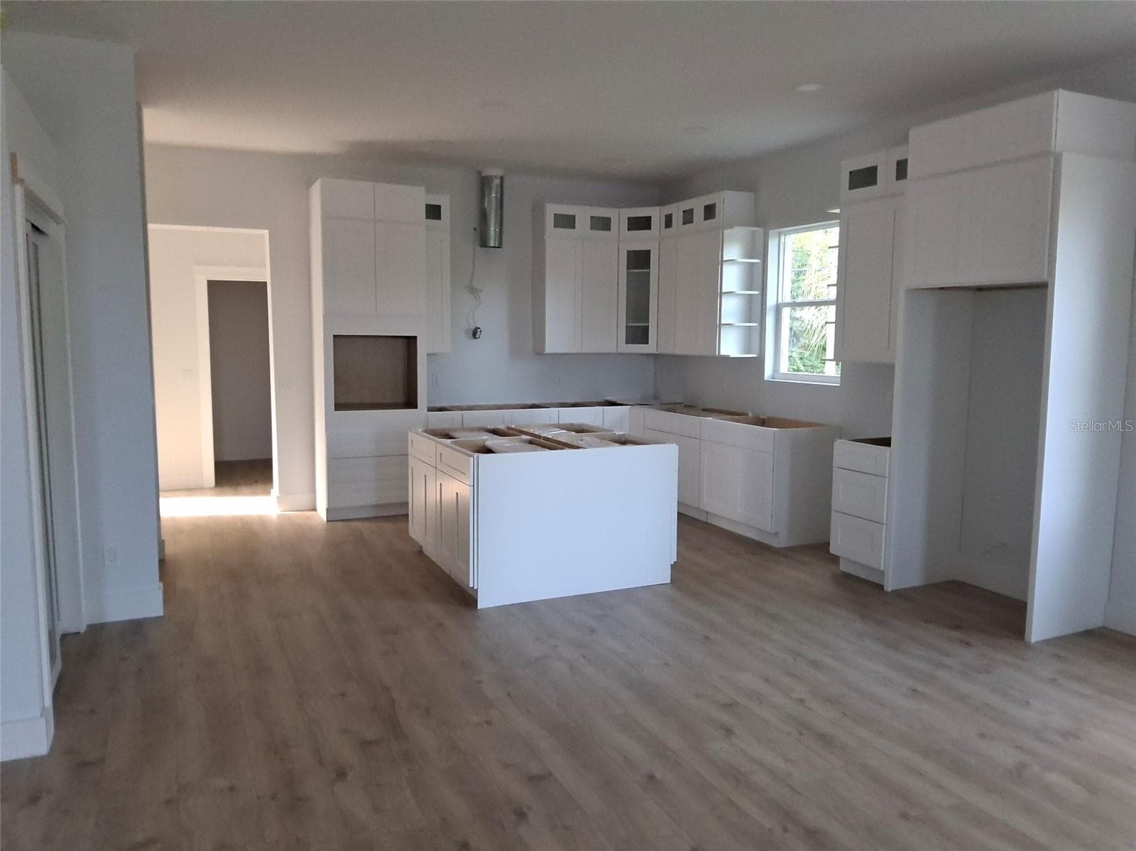 Single Family Residence at 383 GEORGIA AVE, CRYSTAL BEACH, photo 19 of 86