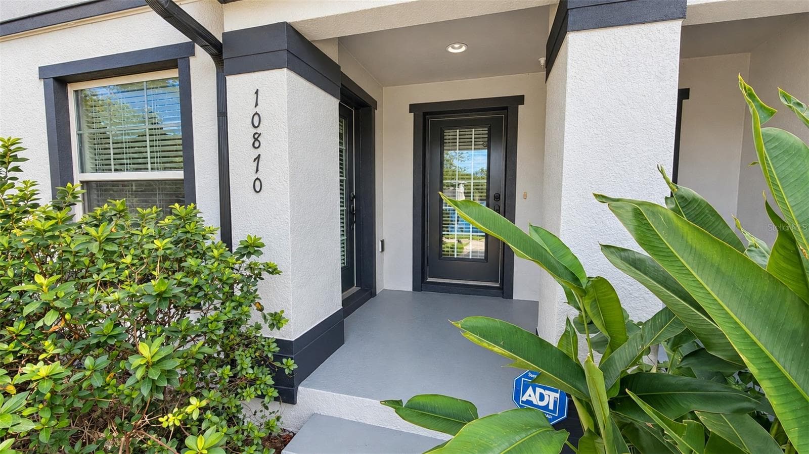 Townhouse at 10870 SUNSET RIDGE LN, ORLANDO, photo 2 of 46
