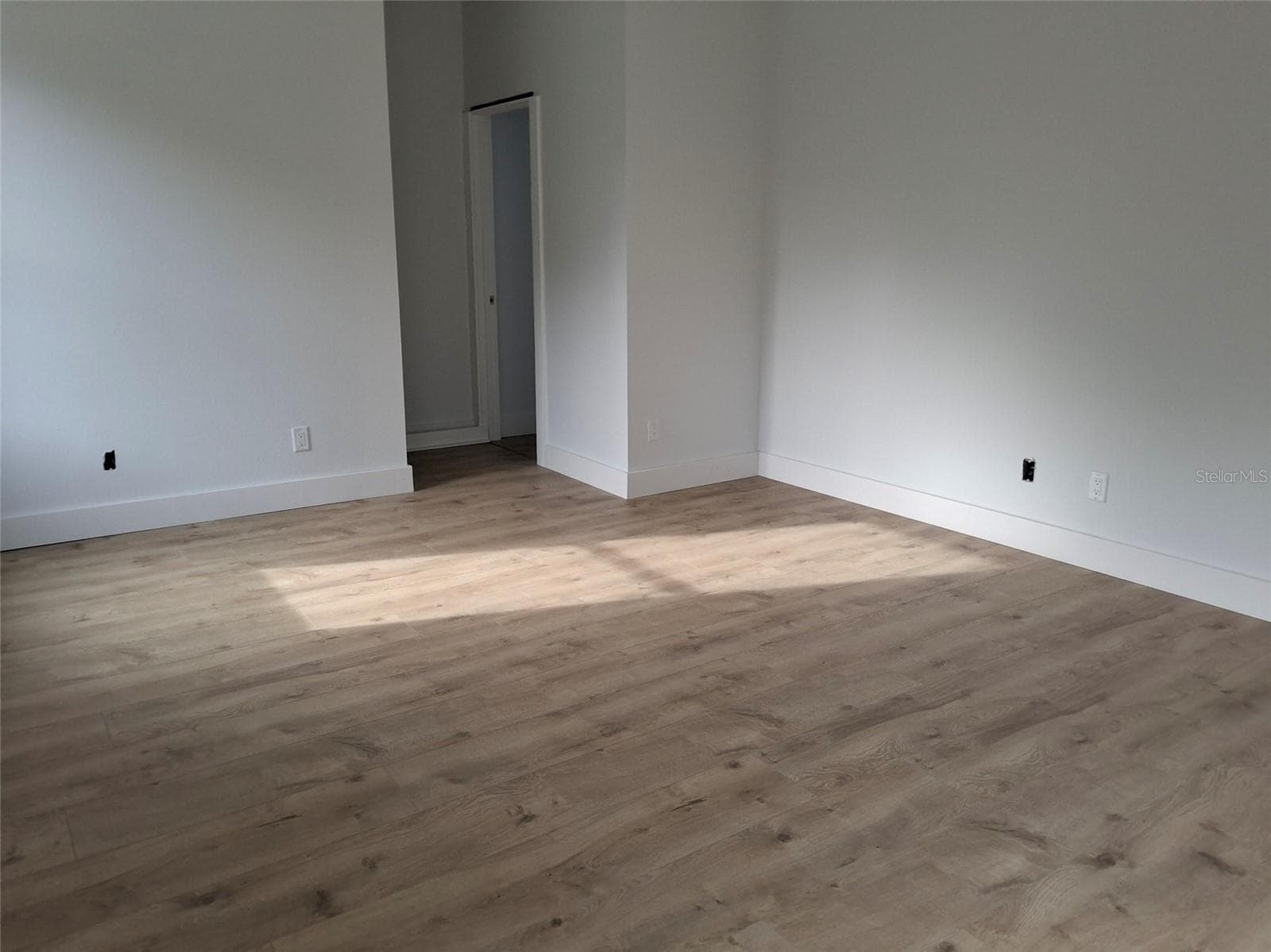 3RD BR on 2nd floor - 383 GEORGIA AVE, CRYSTAL BEACH