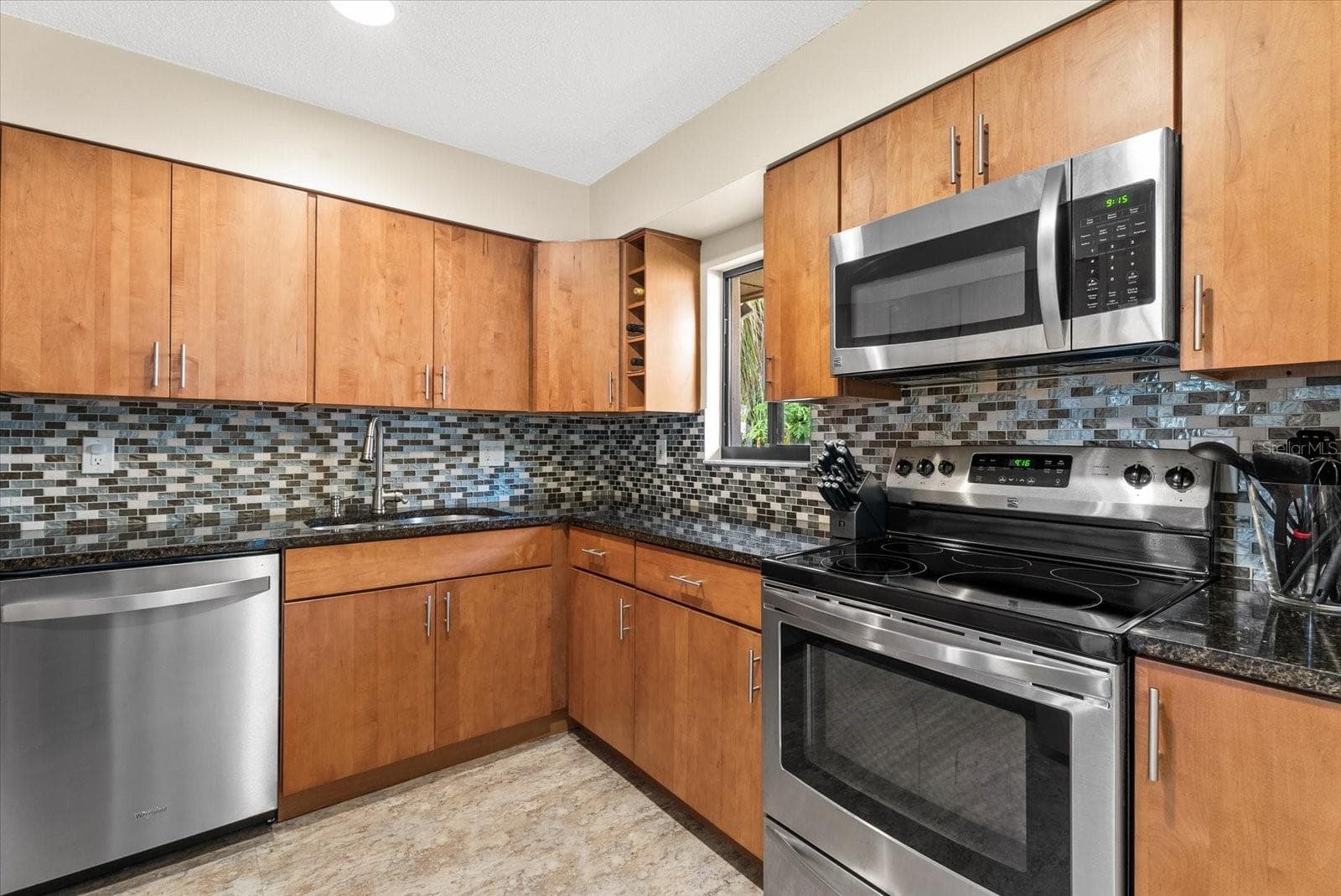 Villa at 6218 DRAW LN #5 BLD, SARASOTA, photo 6 of 39