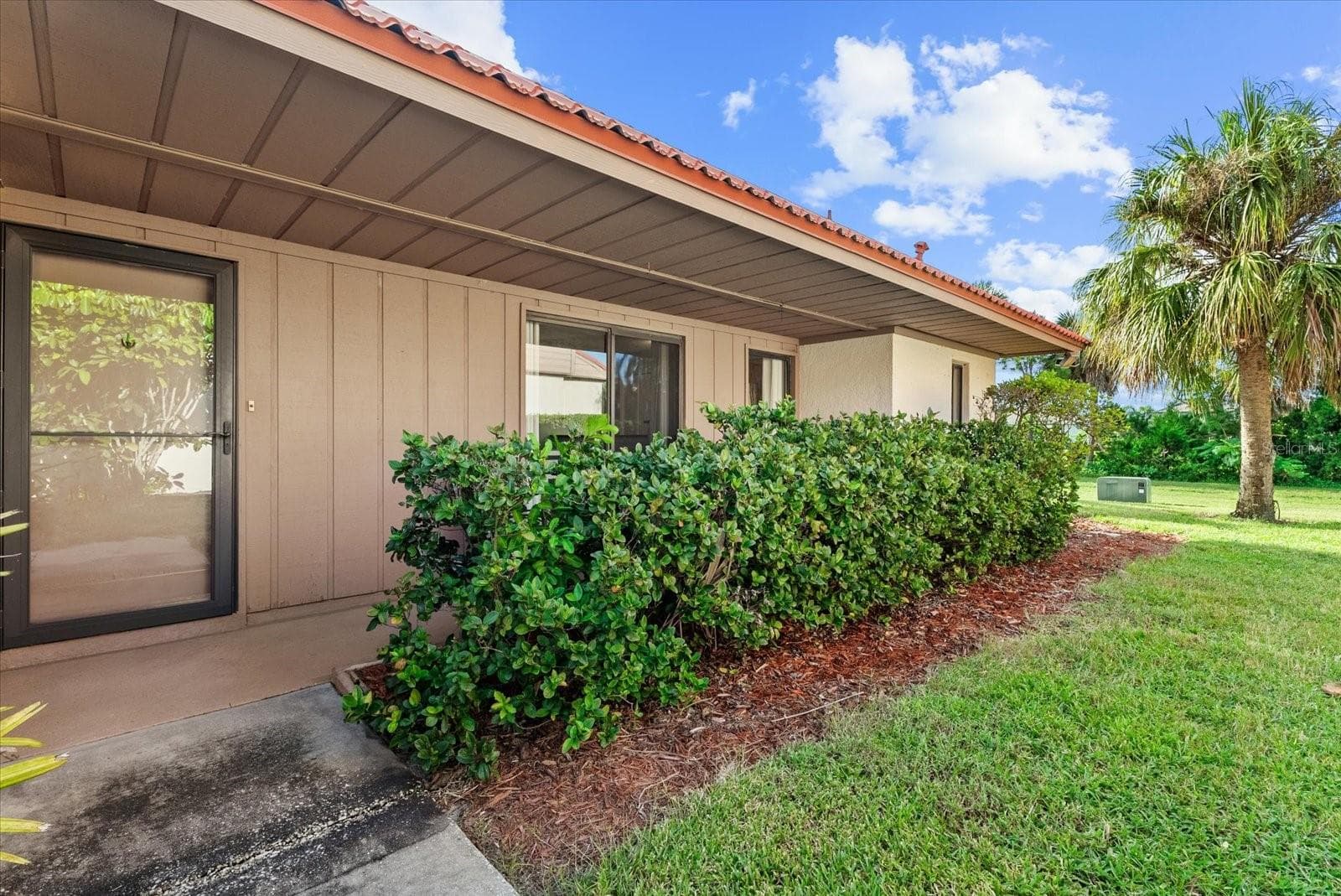 Villa at 6218 DRAW LN #5 BLD, SARASOTA, photo 20 of 39