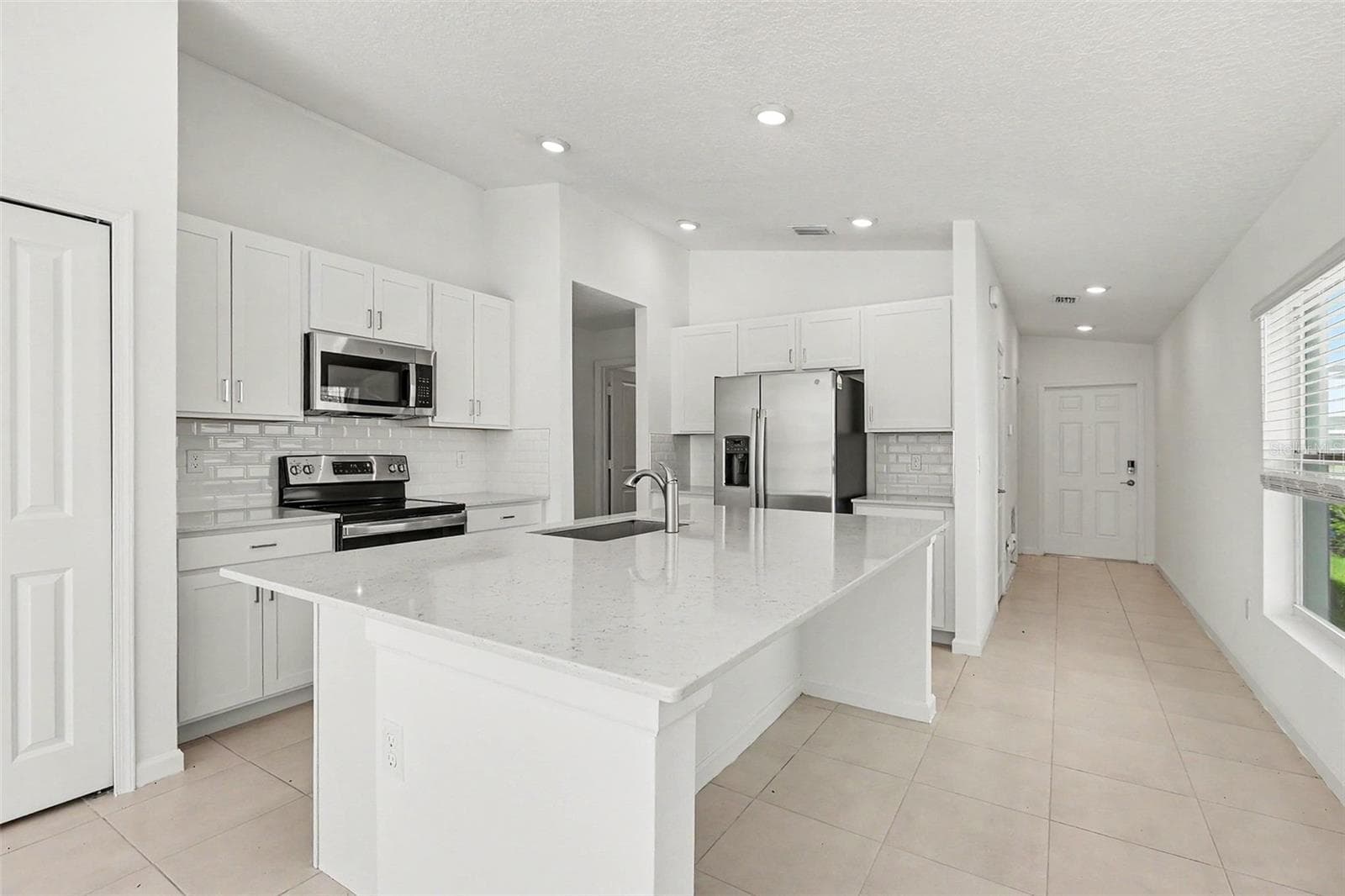 Single Family Residence at 1645 DIABLO CIR SW, PALM BAY, photo 9 of 19