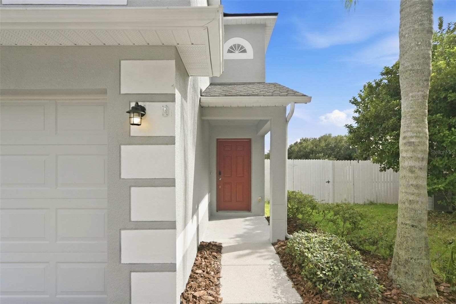 Single Family Residence at 2036 PORTCASTLE CIR, WINTER GARDEN, photo 4 of 43