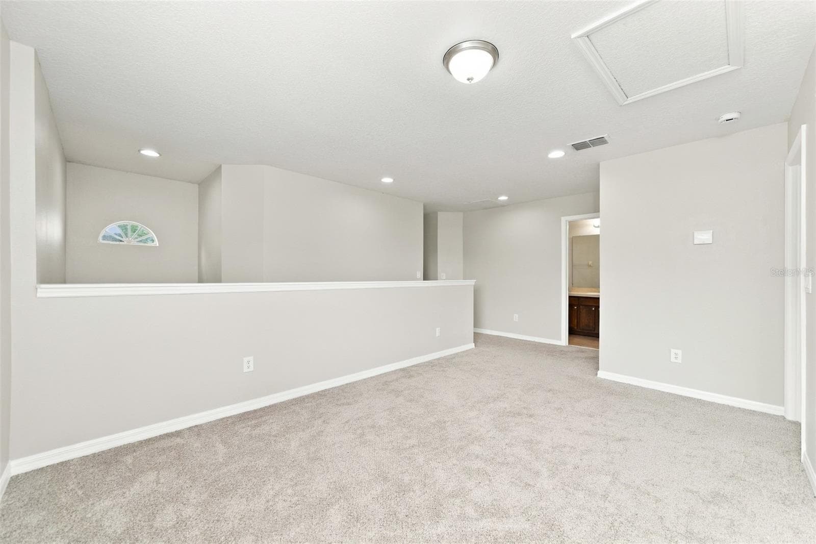 Single Family Residence at 2036 PORTCASTLE CIR, WINTER GARDEN, photo 23 of 43