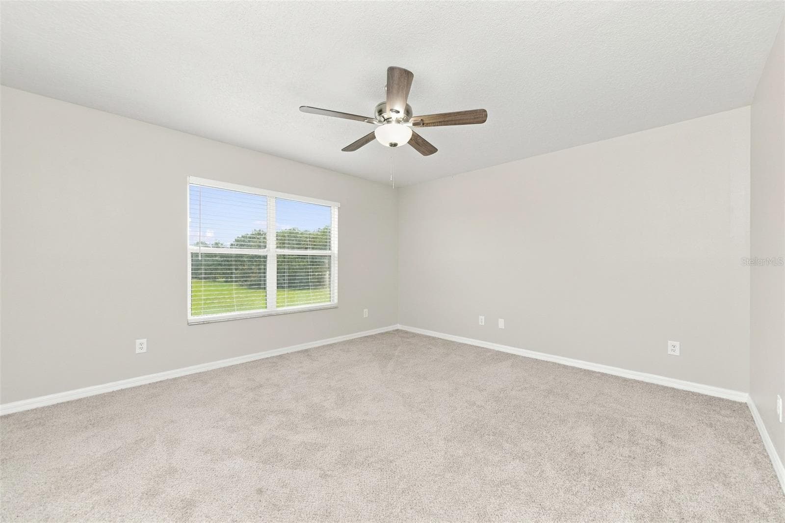 Single Family Residence at 2036 PORTCASTLE CIR, WINTER GARDEN, photo 25 of 43