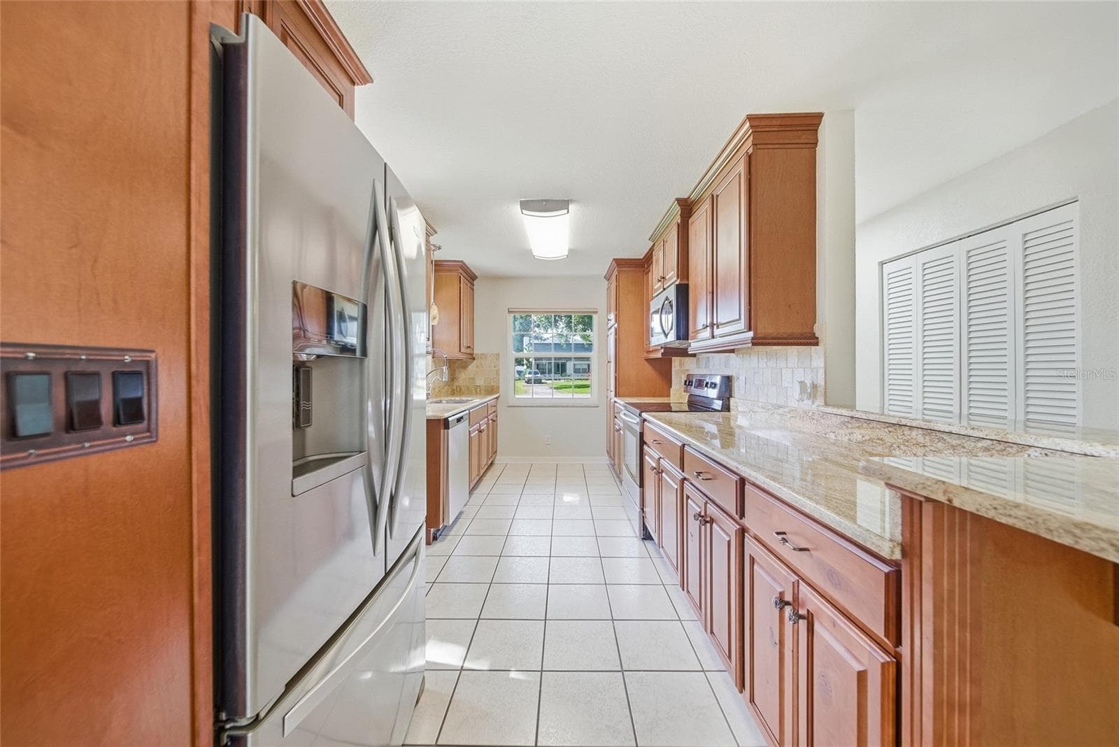 Single Family Residence at 9401 N ROME CIR, TAMPA, photo 13 of 27