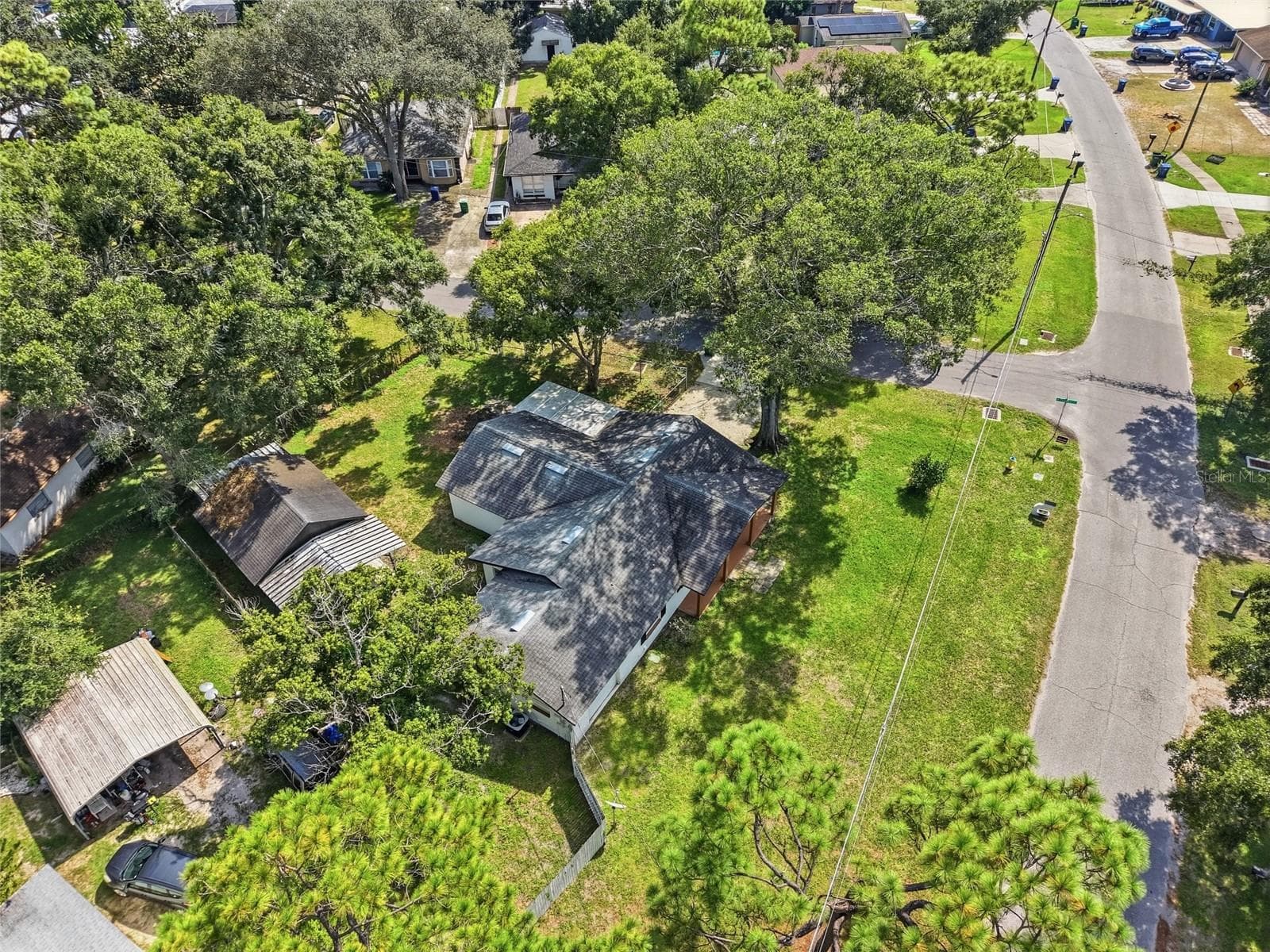 Single Family Residence at 9401 N ROME CIR, TAMPA, photo 26 of 27