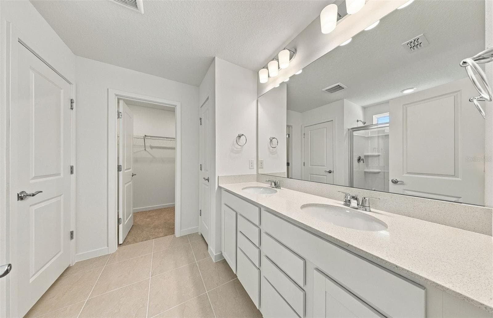 Owner's Bath W/Dual Sinks - 9185 NEWMONS PL, WILDWOOD