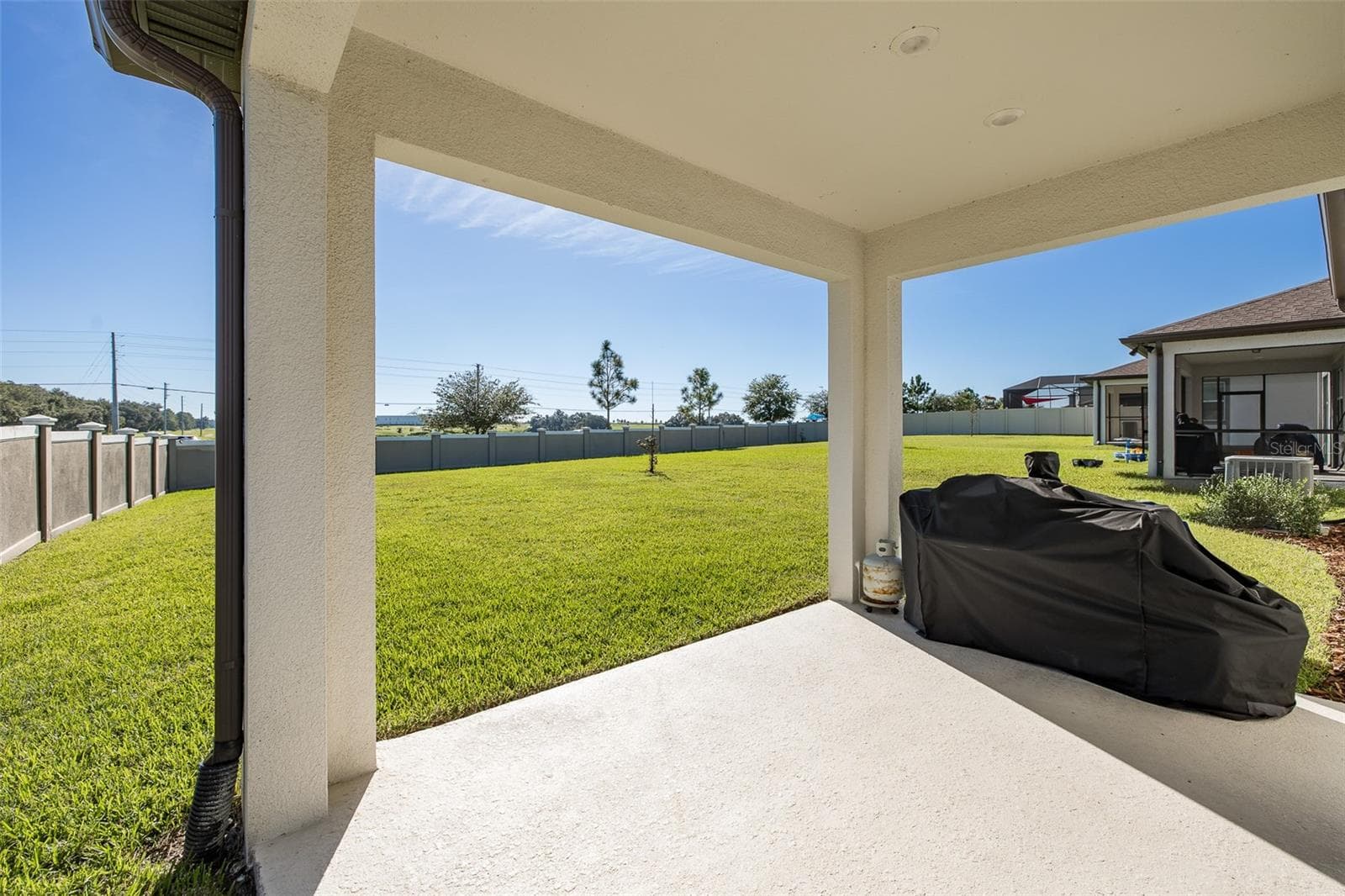 Single Family Residence at 9224 RALLY SPRING LOOP, WESLEY CHAPEL, photo 32 of 52