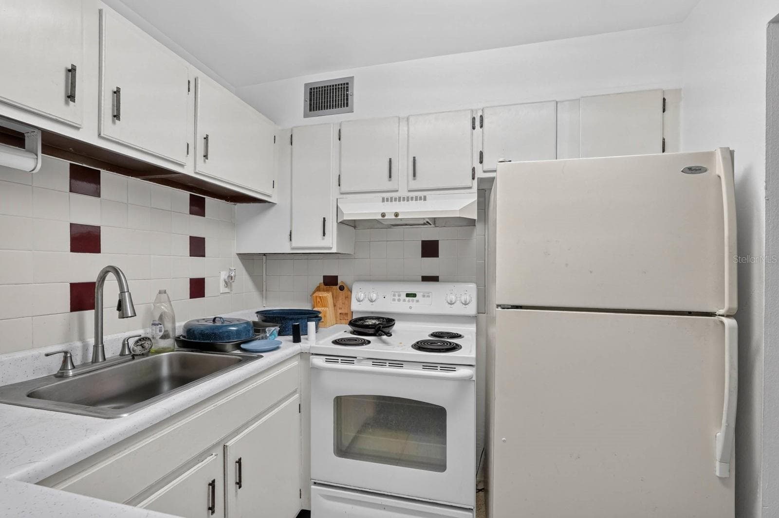 Condominium at 1500 VIRGINIA AVE #209, DAYTONA BEACH, photo 12 of 26