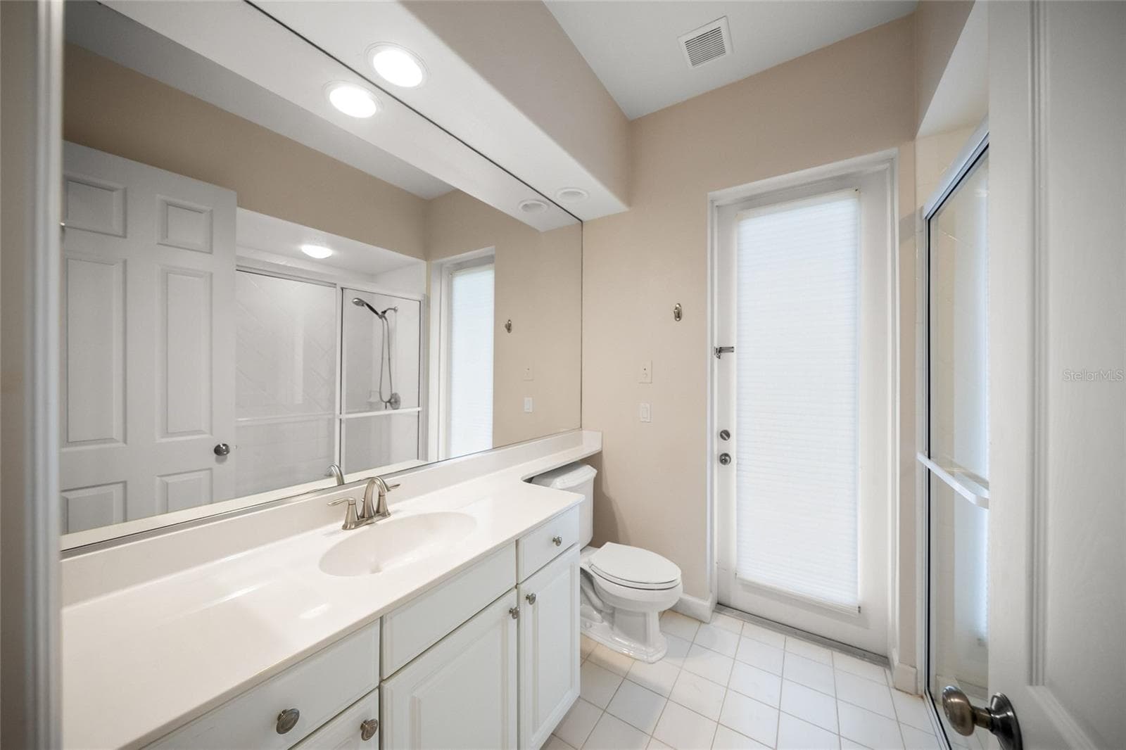 Single Family Residence at 9075 MISTY CREEK DR, SARASOTA, photo 29 of 86