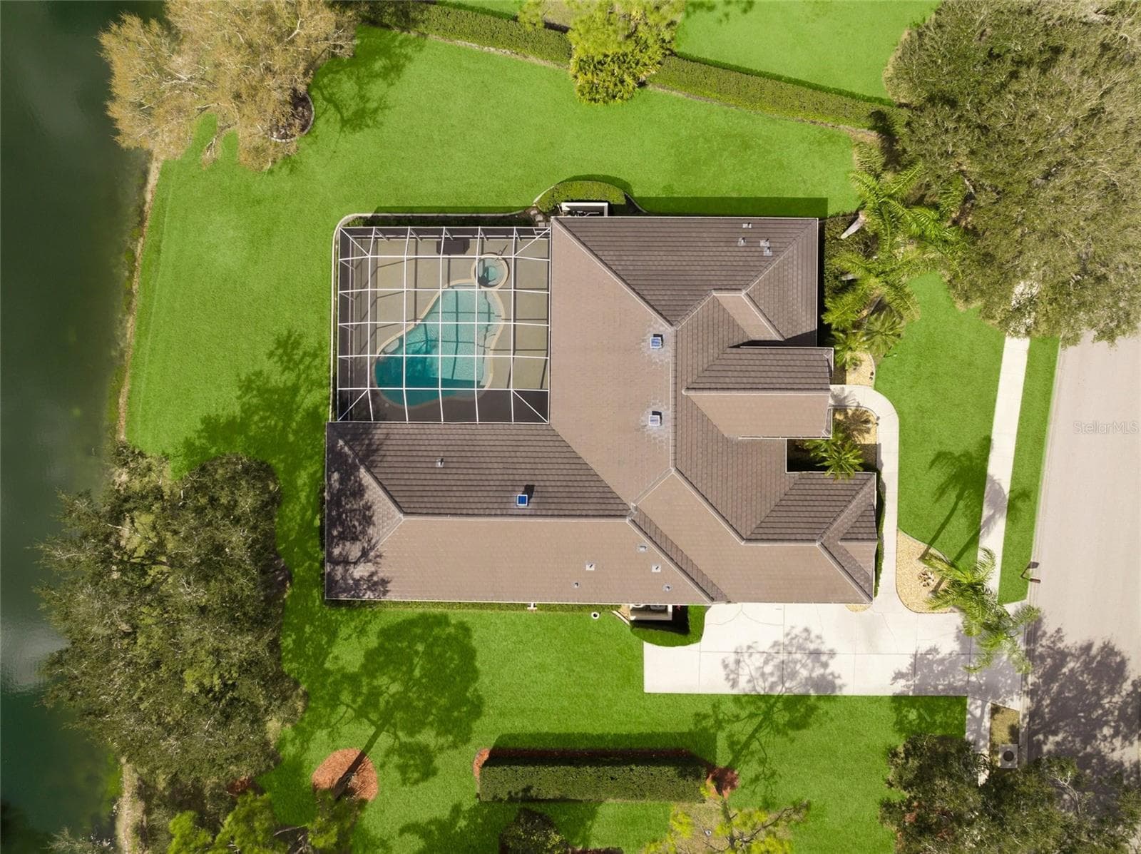 Single Family Residence at 9075 MISTY CREEK DR, SARASOTA, photo 62 of 86