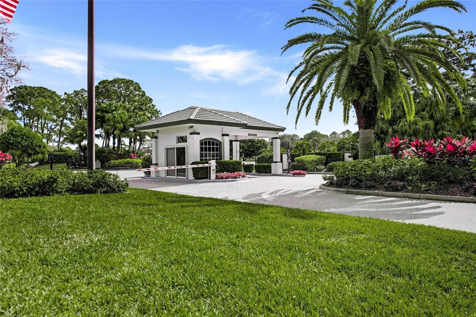 Single Family Residence at 9075 MISTY CREEK DR, SARASOTA, photo 67 of 86