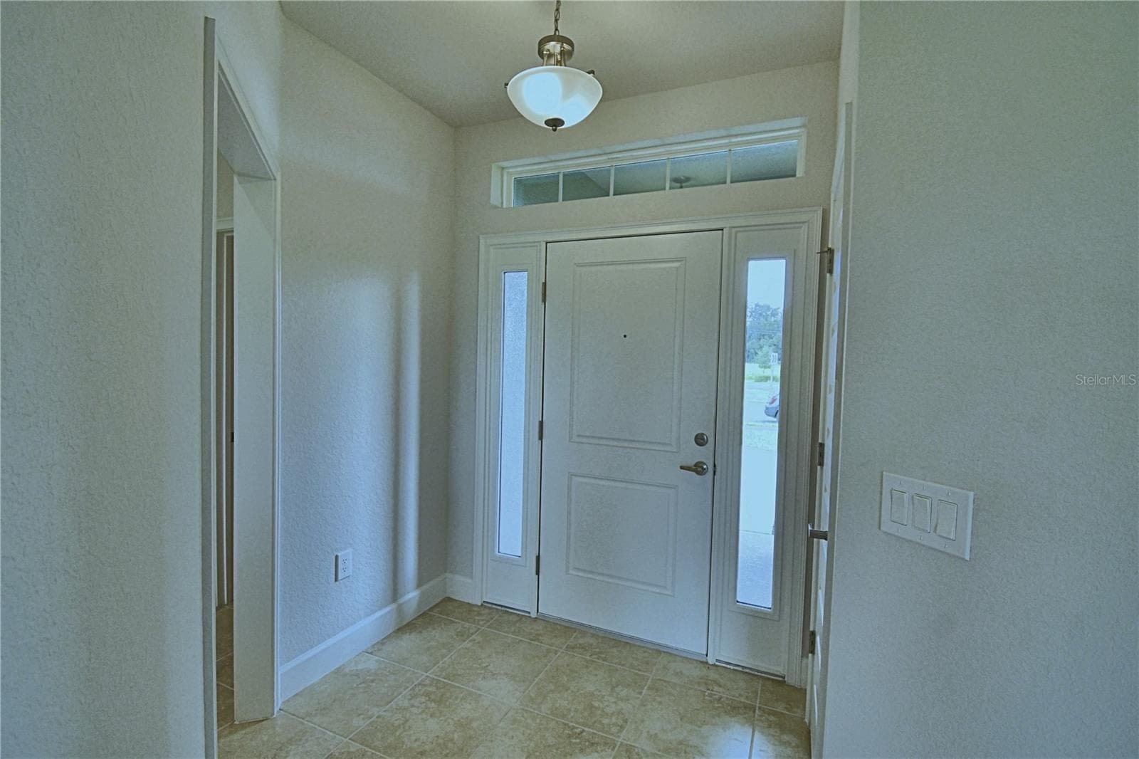Single Family Residence at 4507 SUNDEW LN, AUBURNDALE, photo 3 of 45