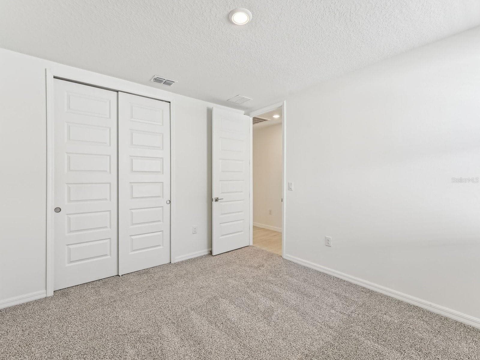 Photo is not of the actual home, but is an inspirational photo of builder’s model home and may depict options, furnishings, and/or decorator features that are not included - 99 TEQUESTA CT, PALM COAST