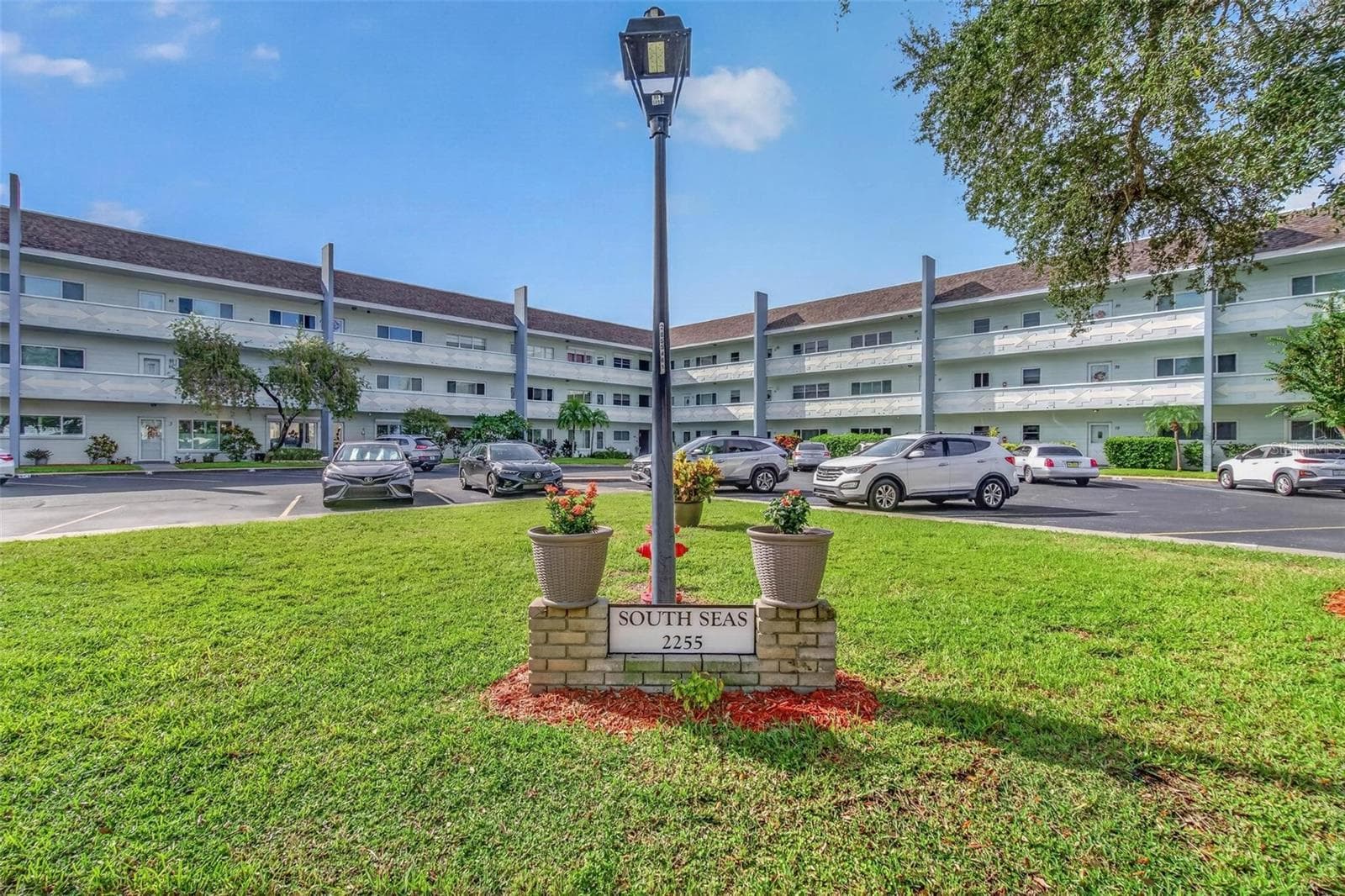 2255 PHILIPPINE DR #41