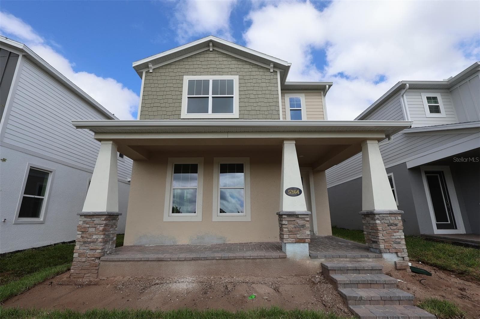 5264 CENTER LAKE RANCH BLVD