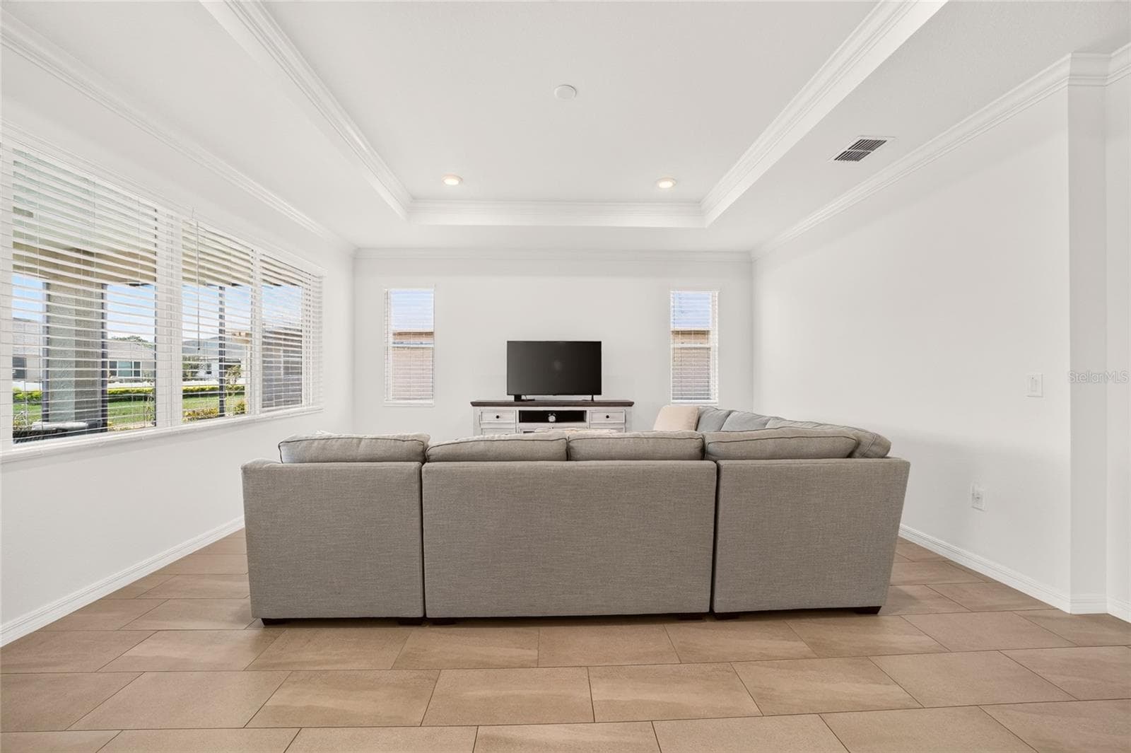 Single Family Residence at 10336 SW 98TH PLACE RD, OCALA, photo 14 of 64