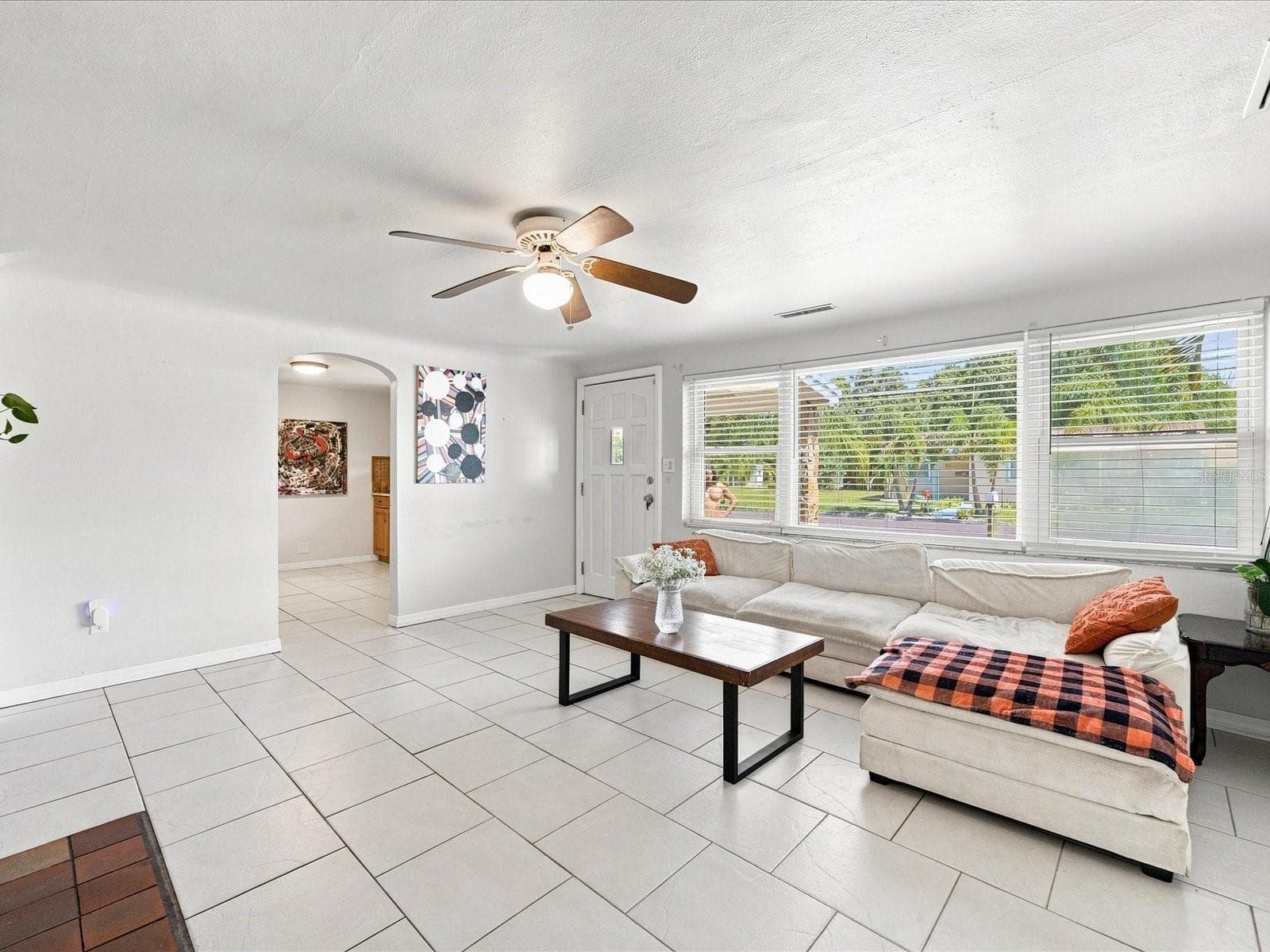 Living Room - 1525 56TH ST S, GULFPORT